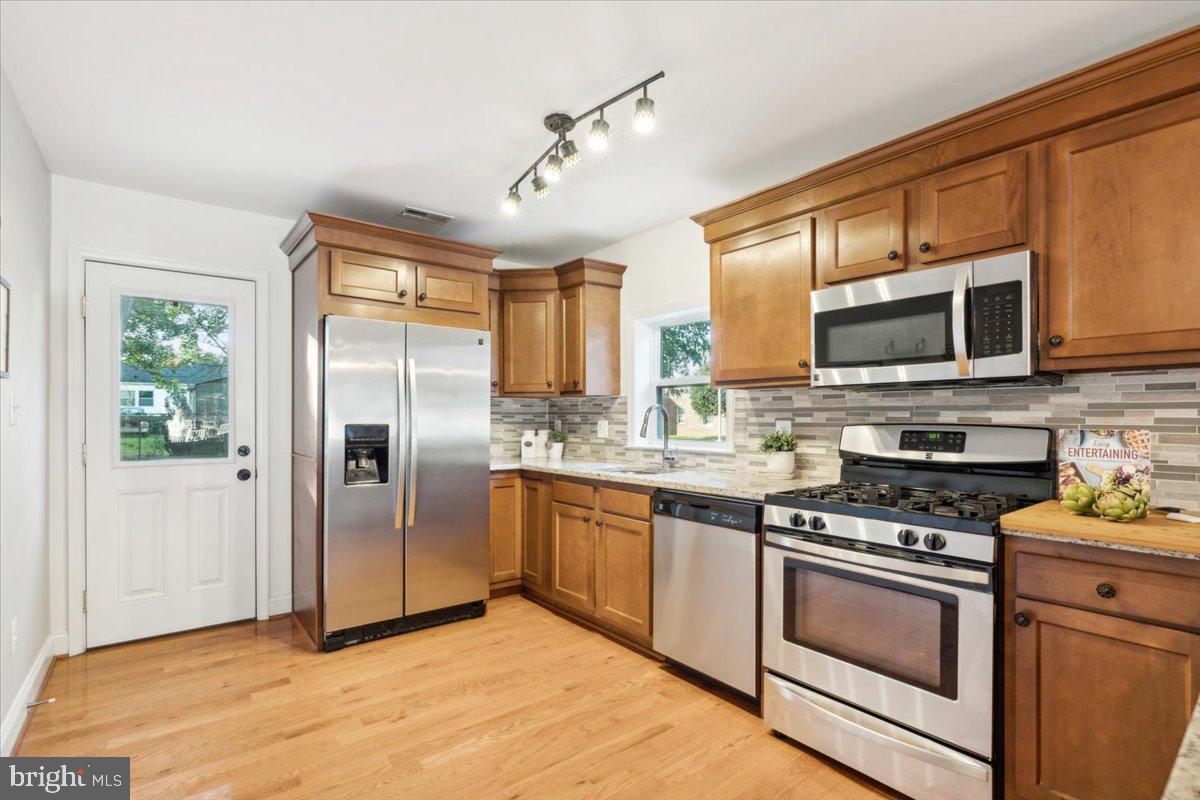 DOWNTOWN FREDERICK - Residential