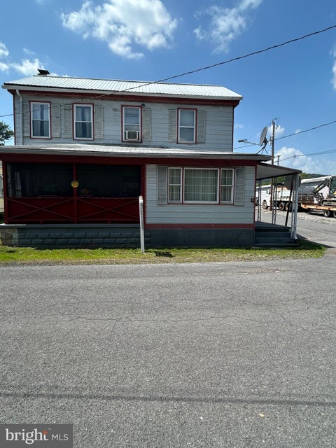 Multifamily For Sale - 16 E Church Street<br/> Snyder County, FREEBURG, PA 17827