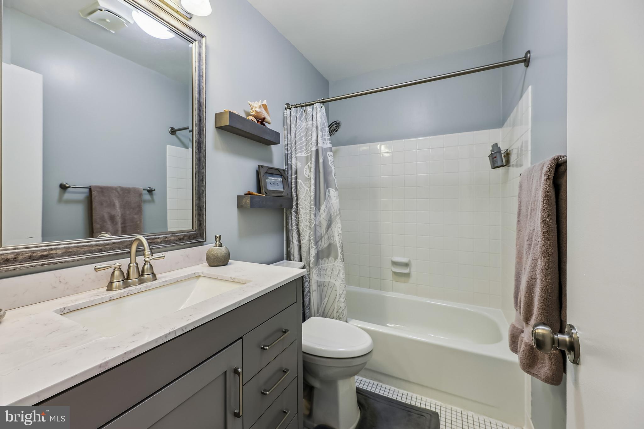 RESTON - Residential