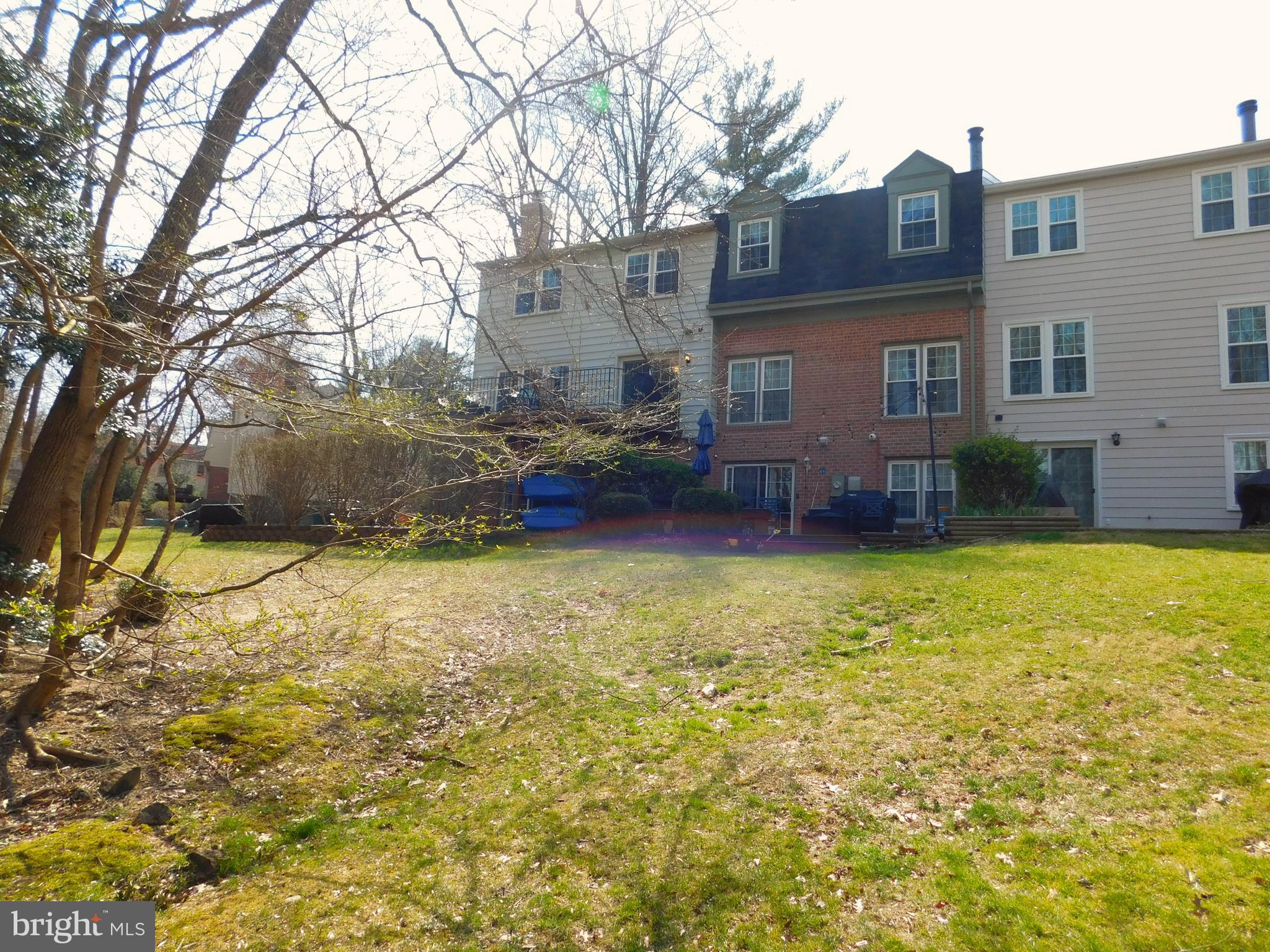 RESTON - Residential