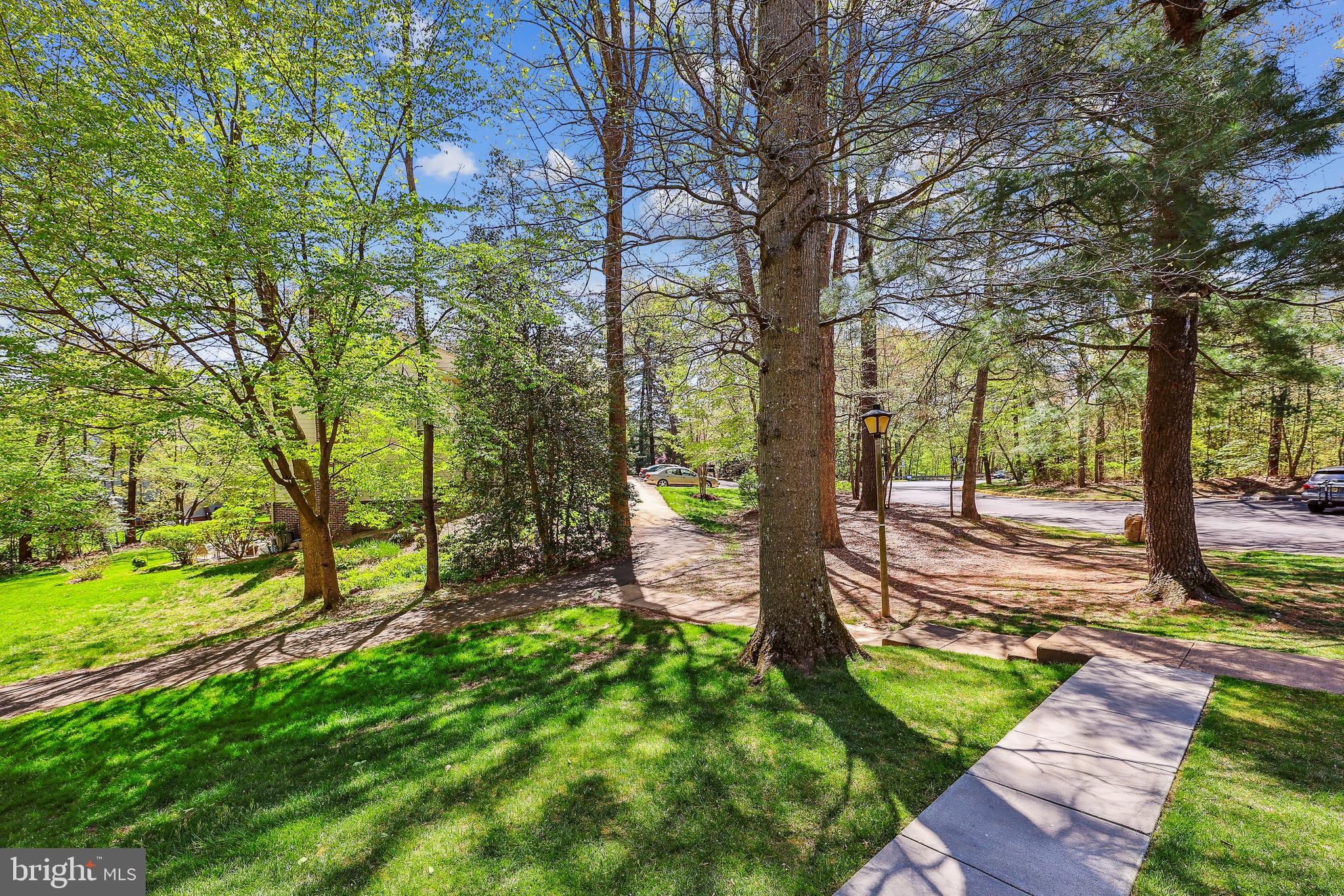 RESTON - Residential