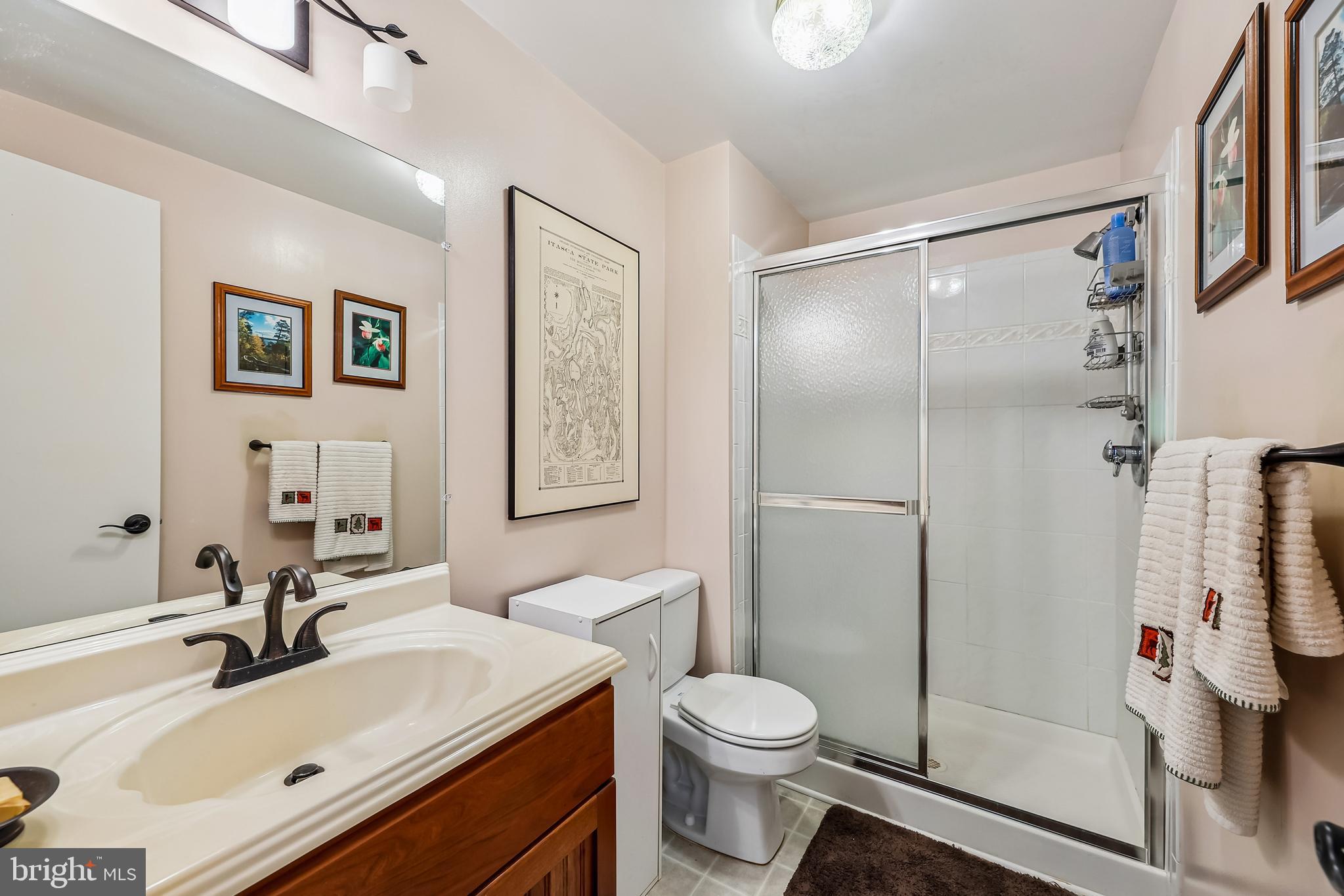 RESTON - Residential