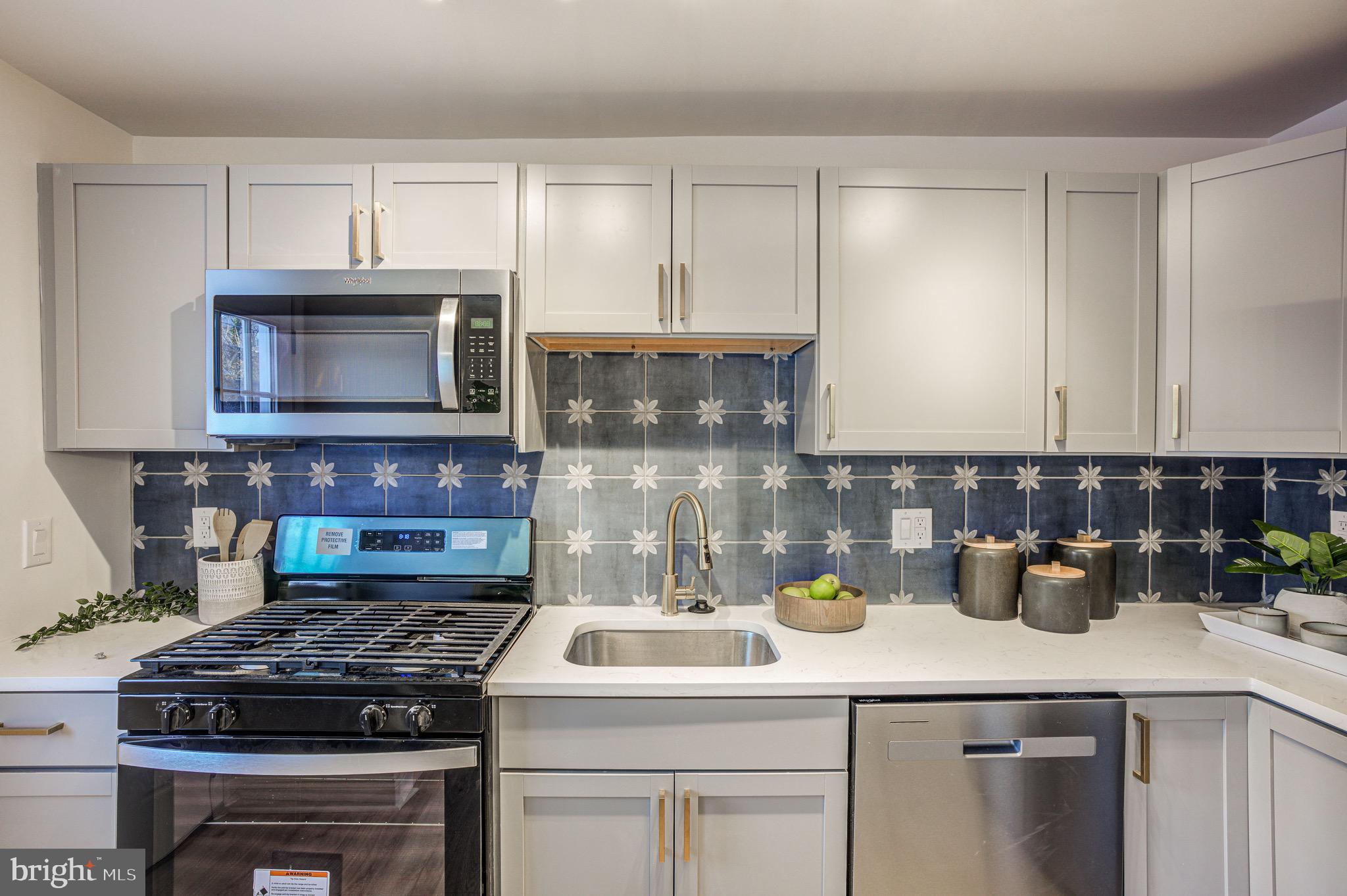 GWYNN OAK SUMMIT - Residential