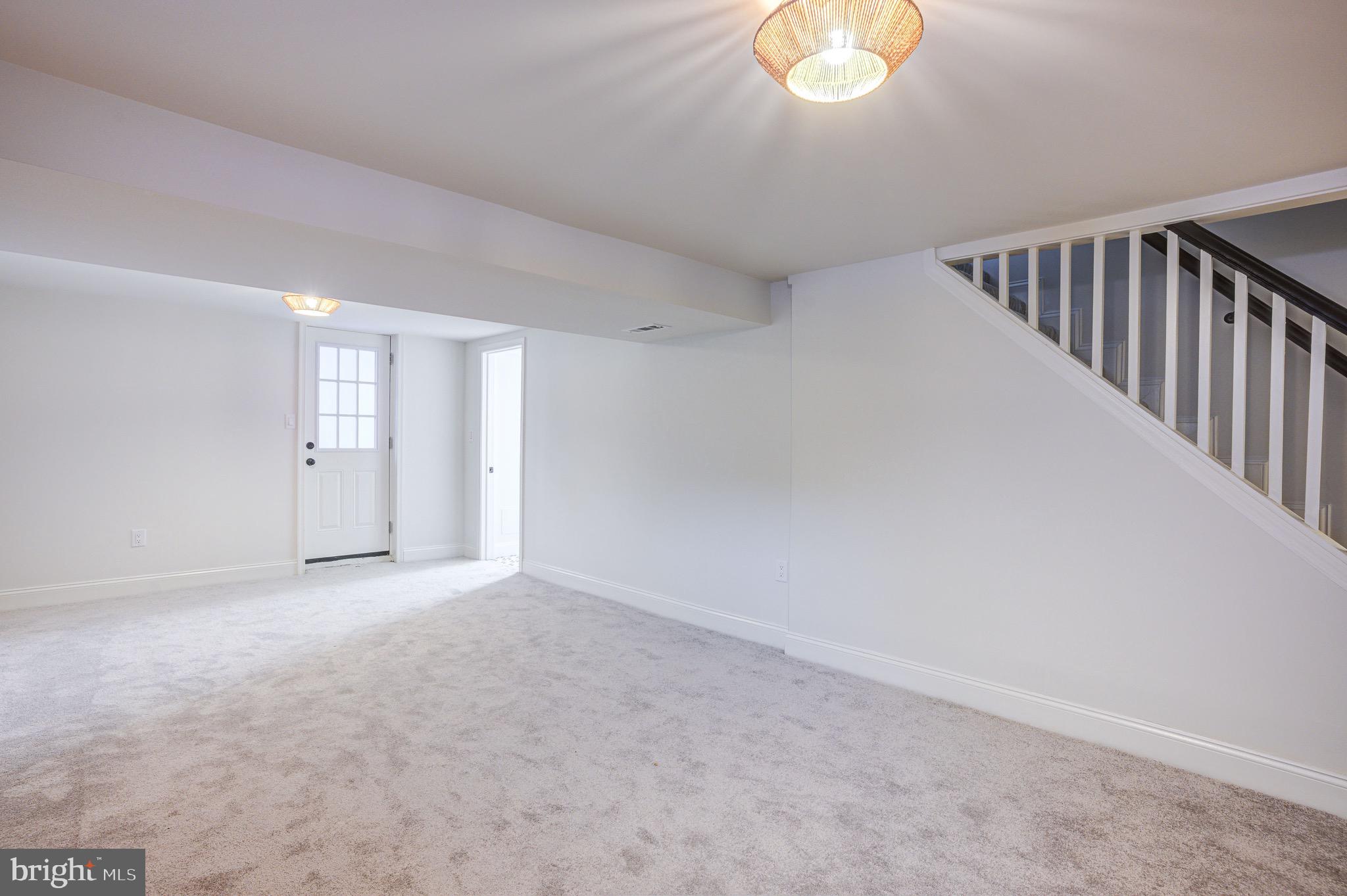 GWYNN OAK SUMMIT - Residential