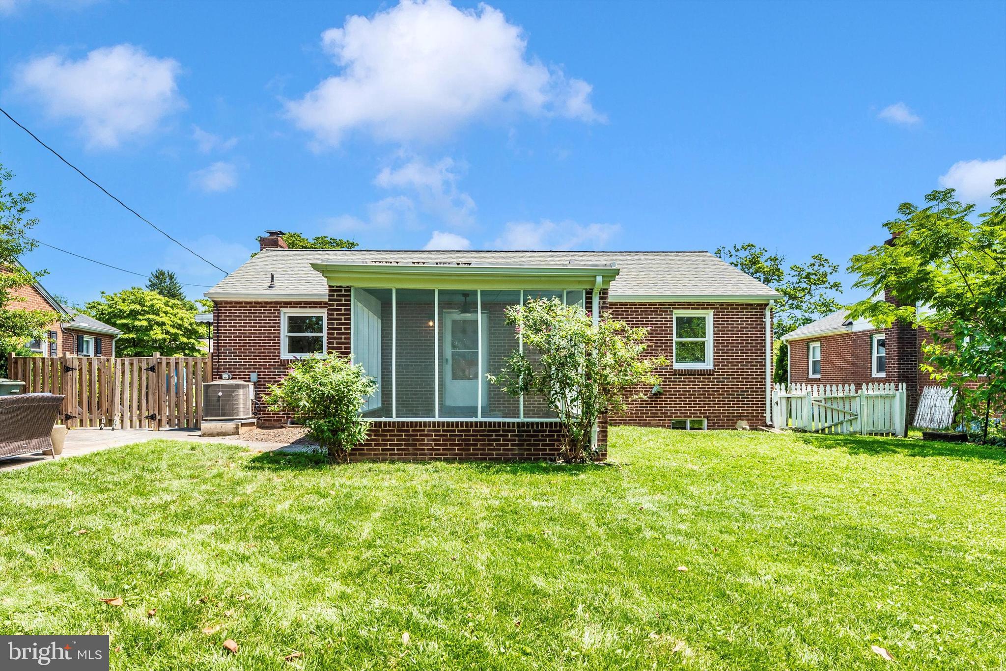 MONOCACY VILLAGE - Residential