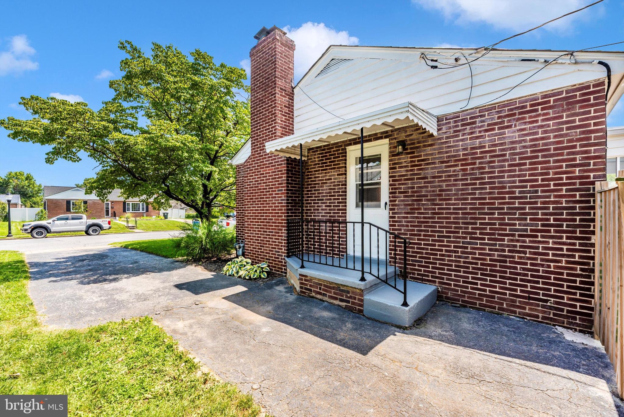 MONOCACY VILLAGE - Residential