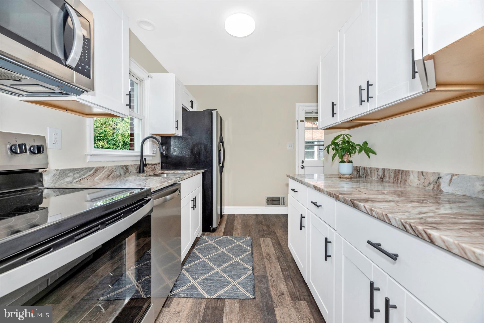 MONOCACY VILLAGE - Residential