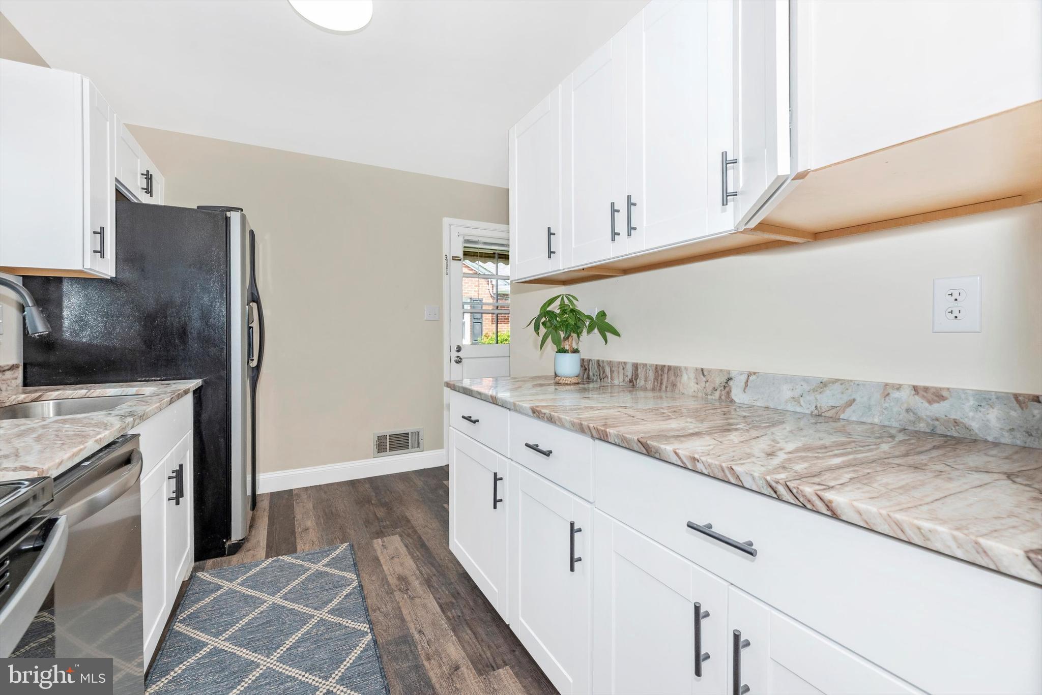 MONOCACY VILLAGE - Residential