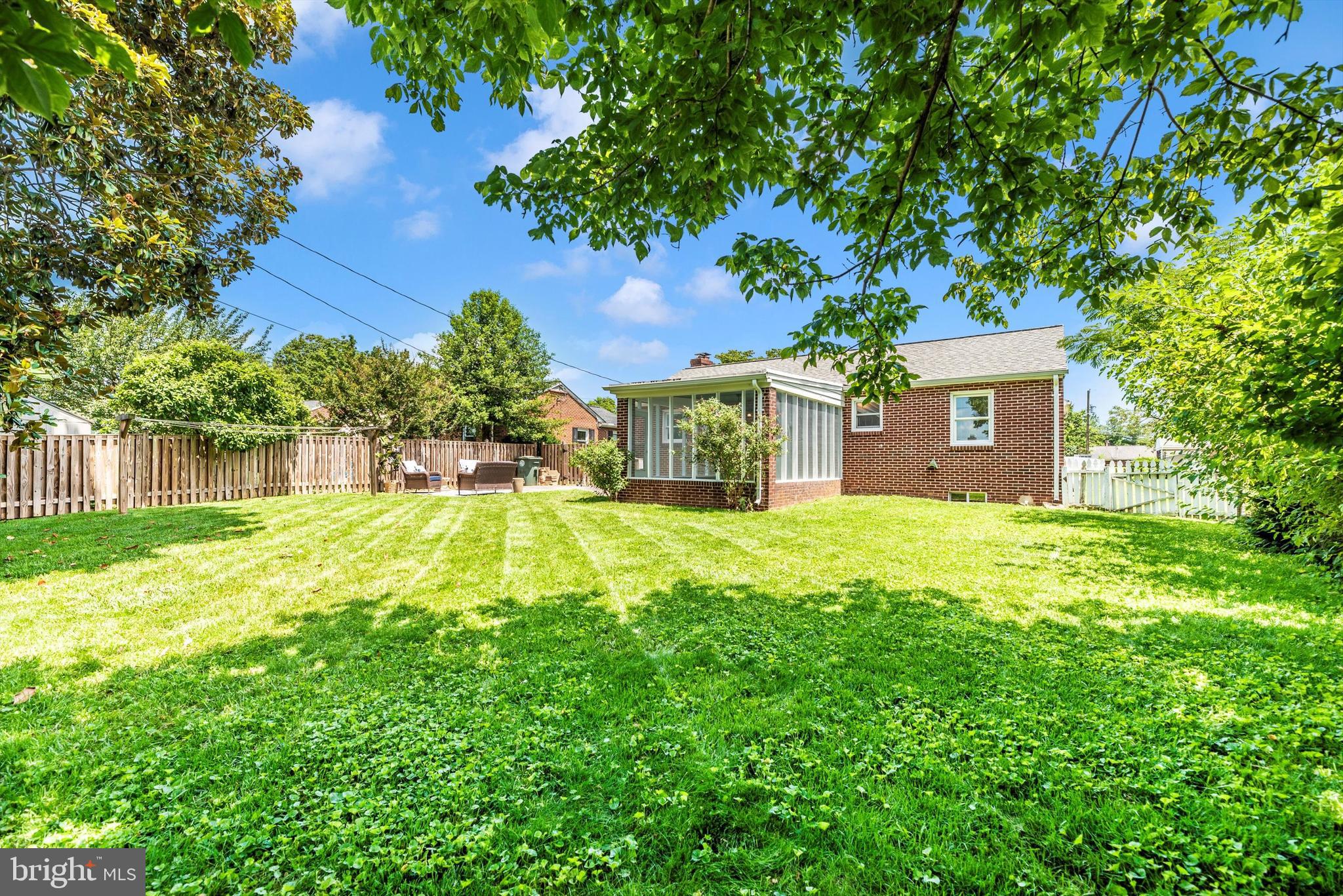 MONOCACY VILLAGE - Residential