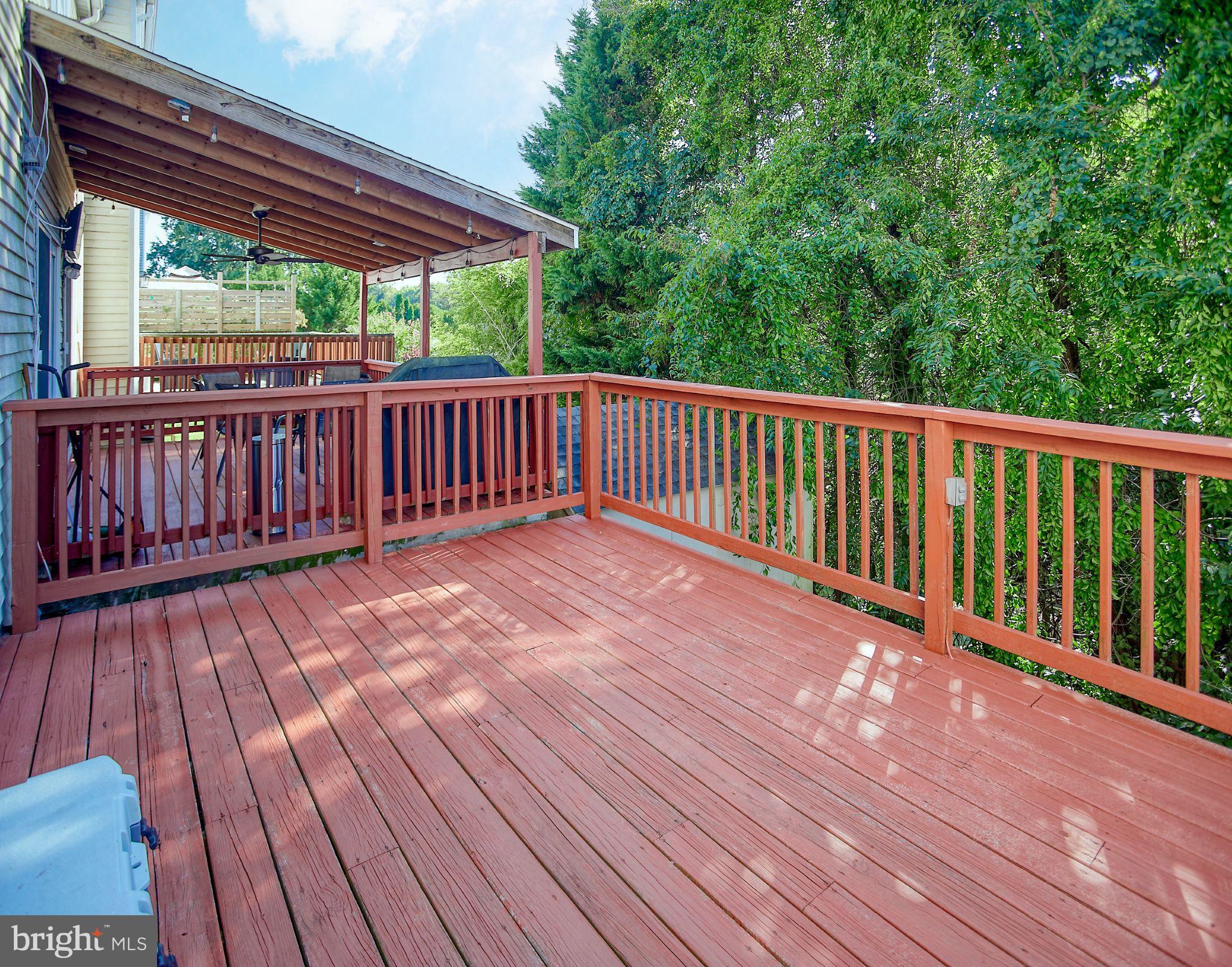 OAK HURST - Residential