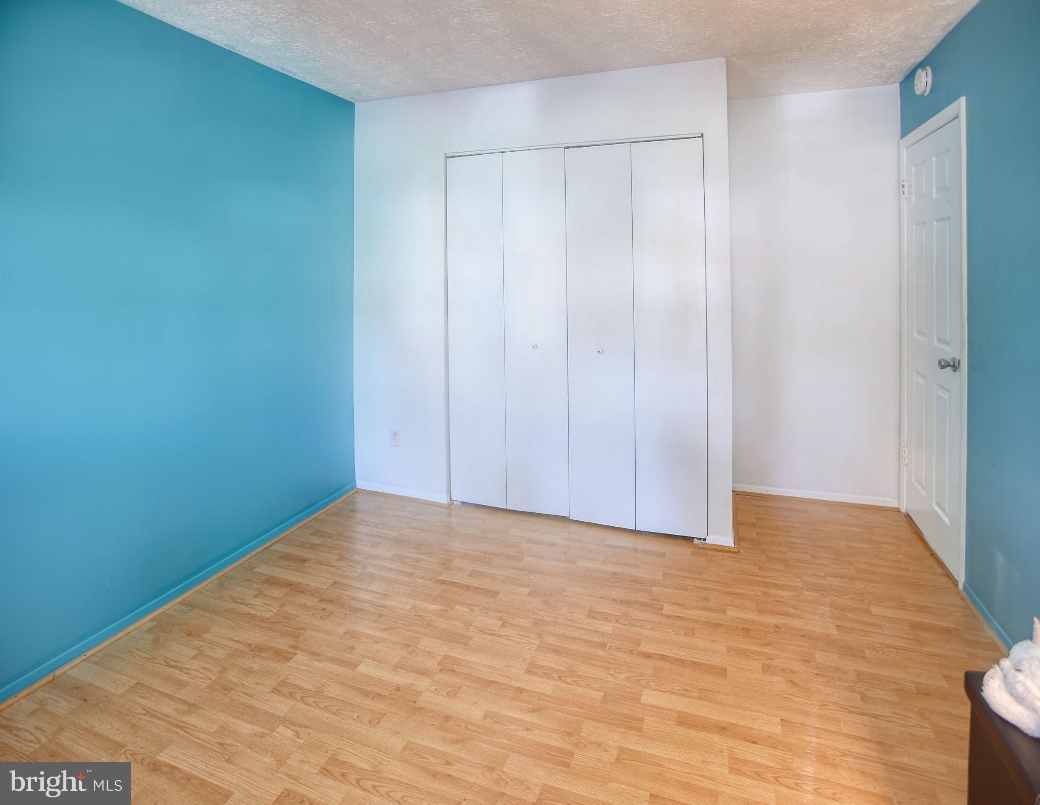 OAK HURST - Residential