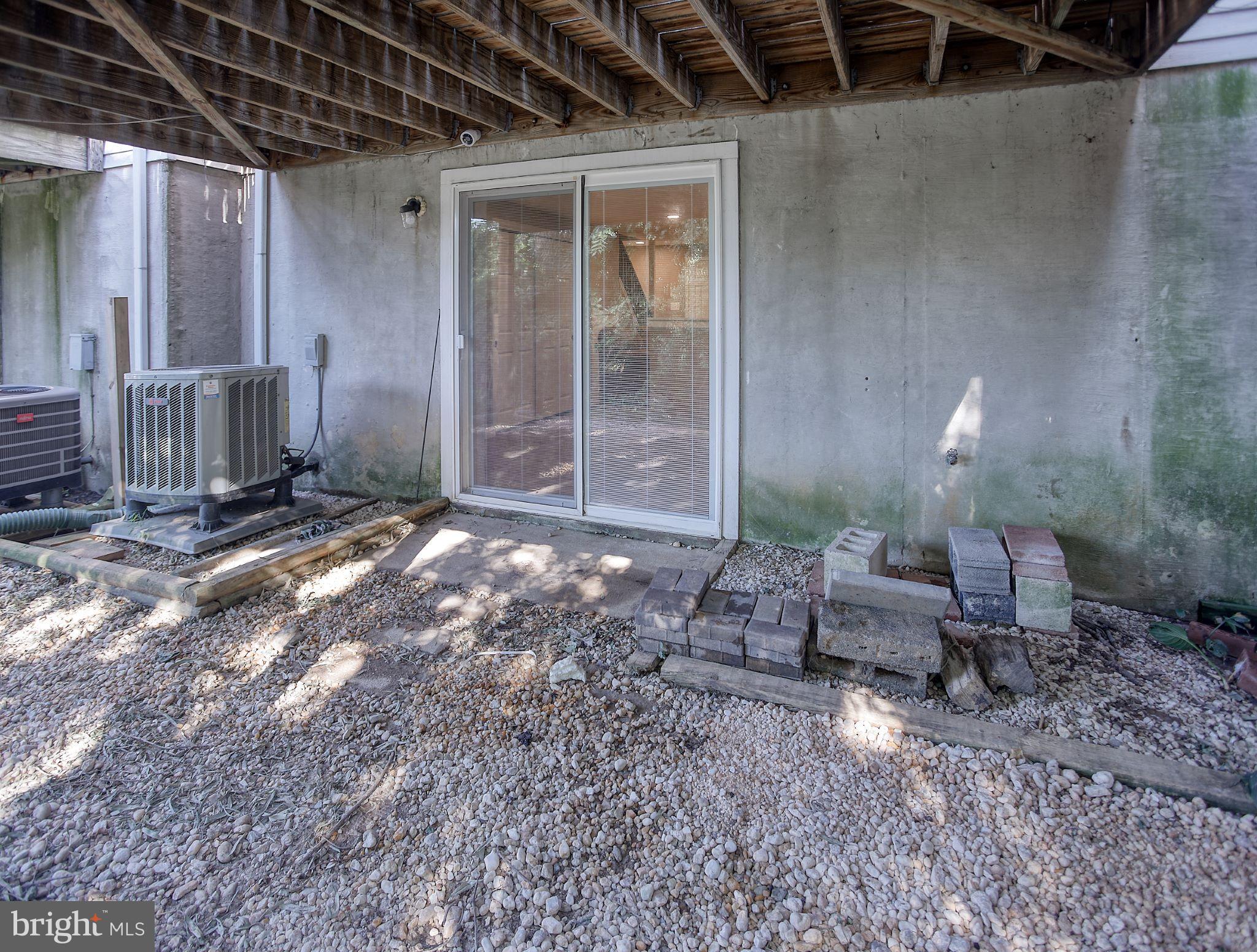 OAK HURST - Residential