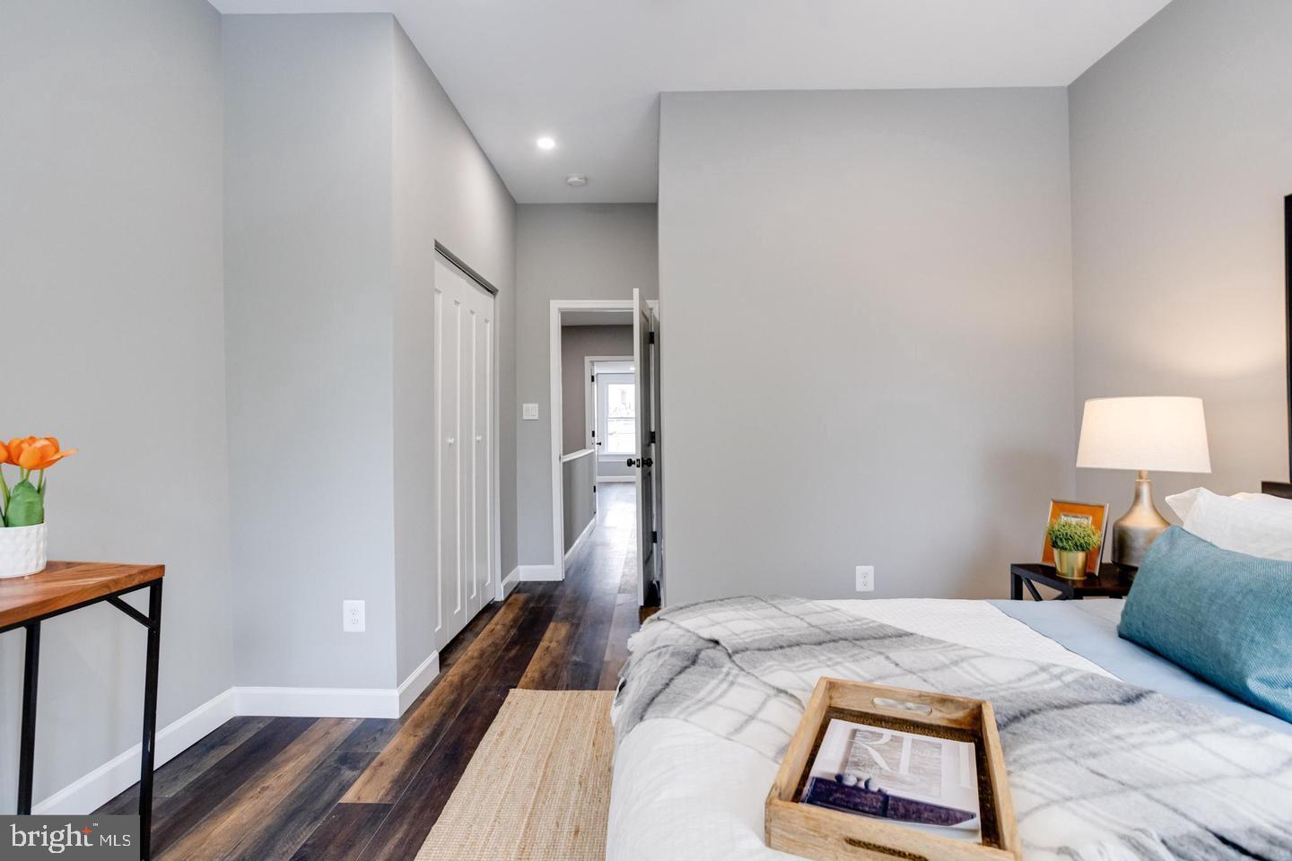 HIGHLANDTOWN - Residential Lease