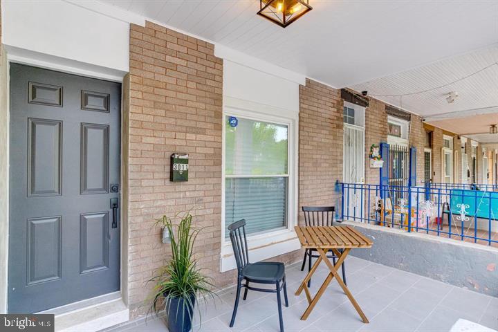 HIGHLANDTOWN - Residential Lease