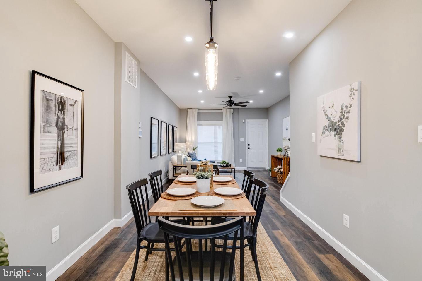 HIGHLANDTOWN - Residential Lease