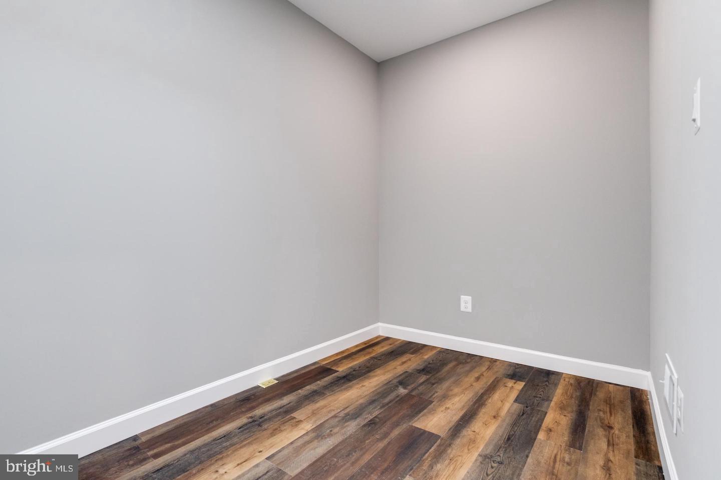 HIGHLANDTOWN - Residential Lease