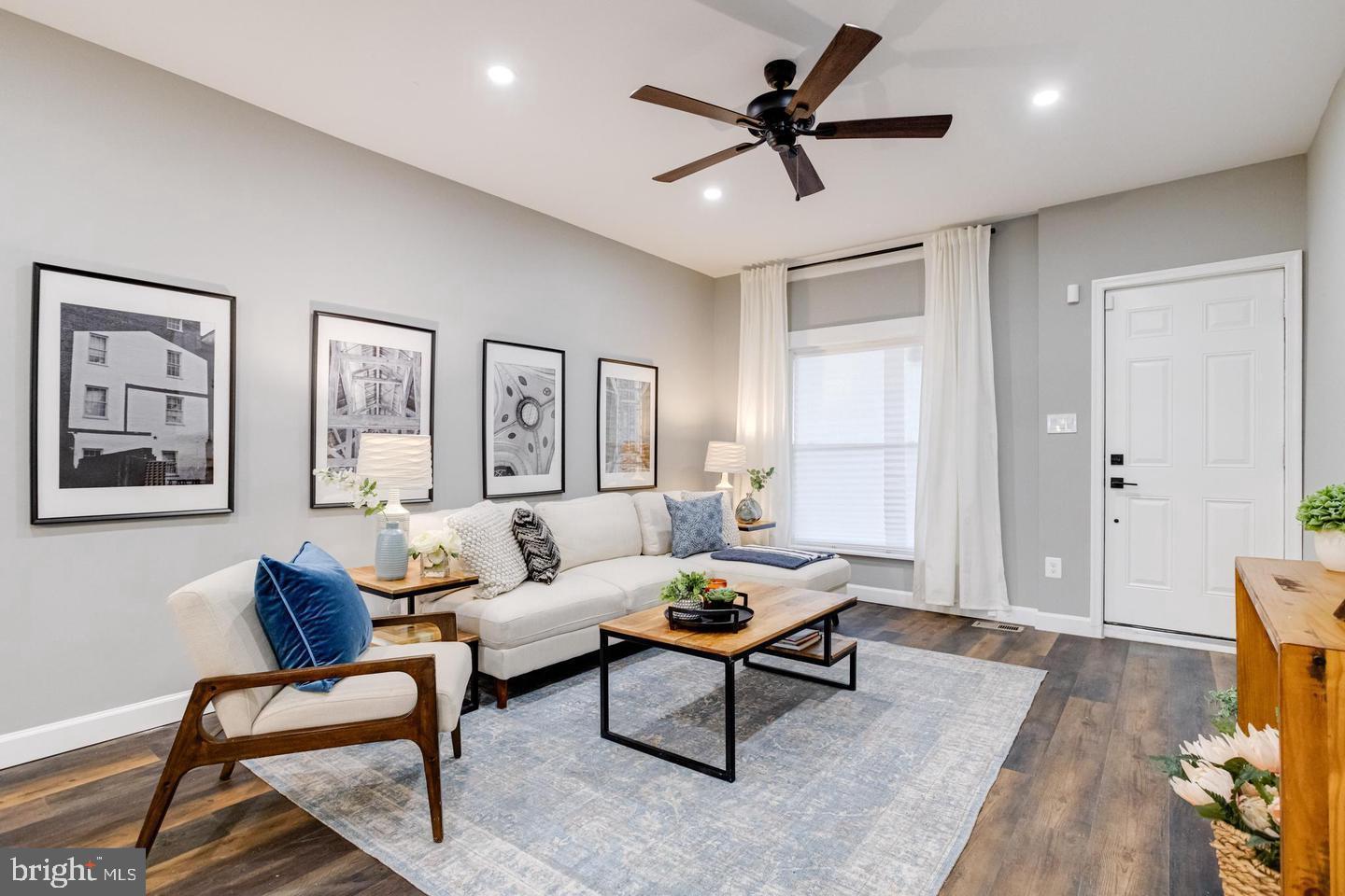 HIGHLANDTOWN - Residential Lease