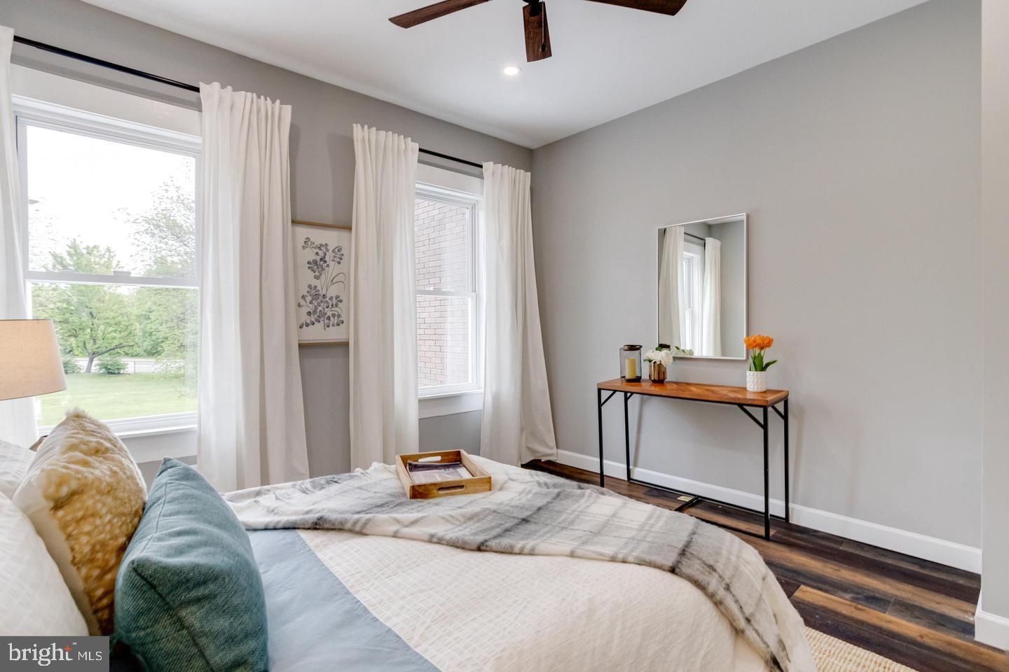 HIGHLANDTOWN - Residential Lease