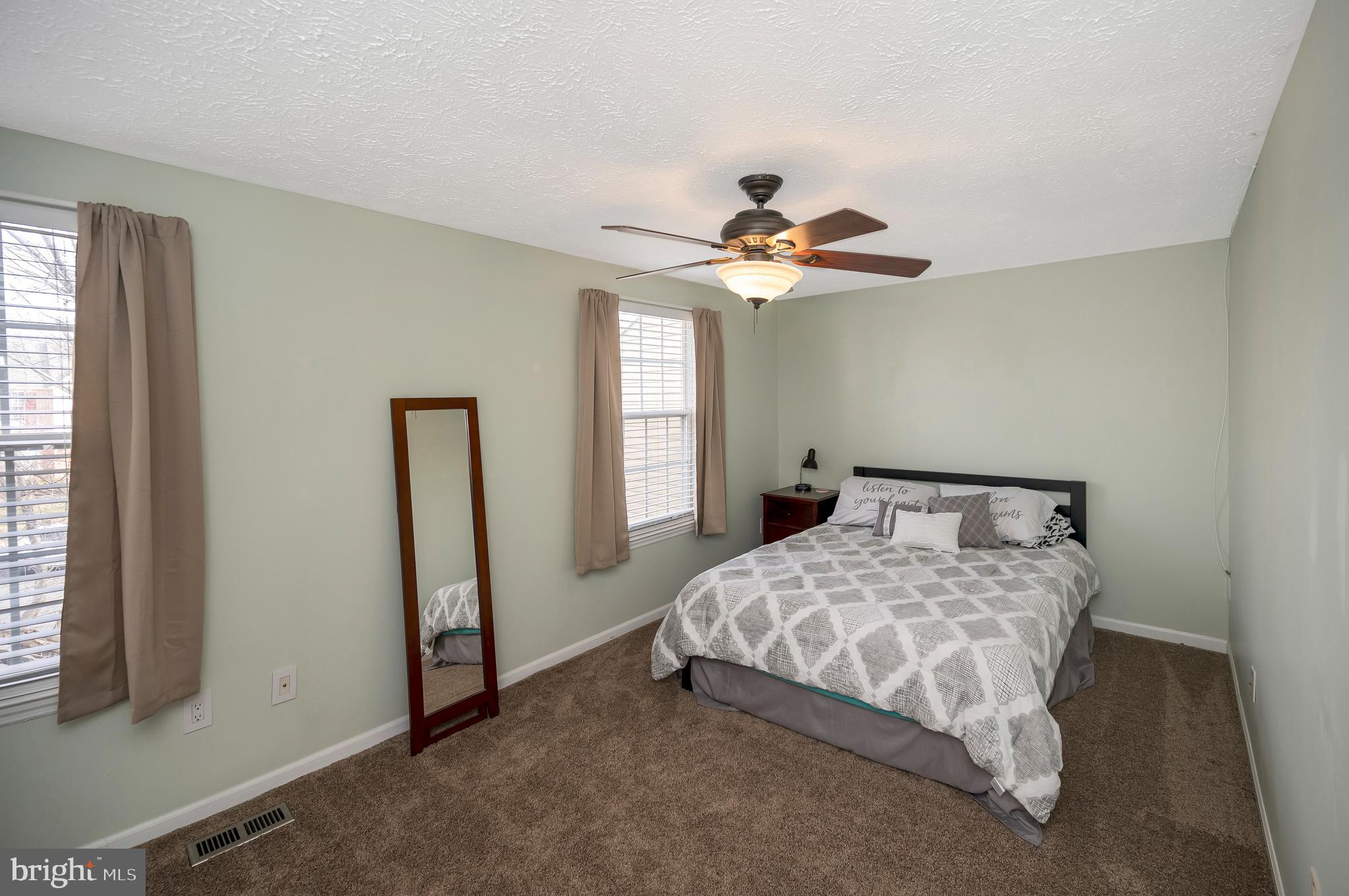 LIBERTY PLACE - Residential