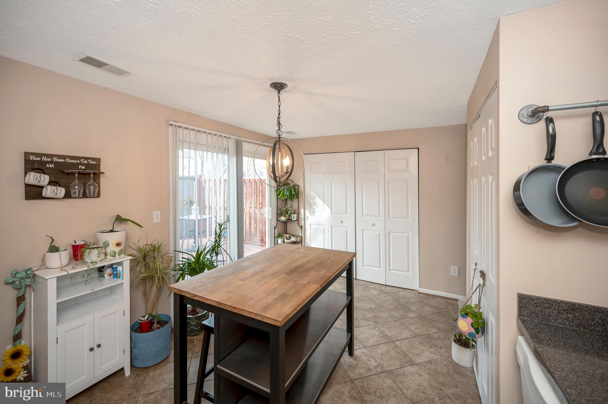 LIBERTY PLACE - Residential