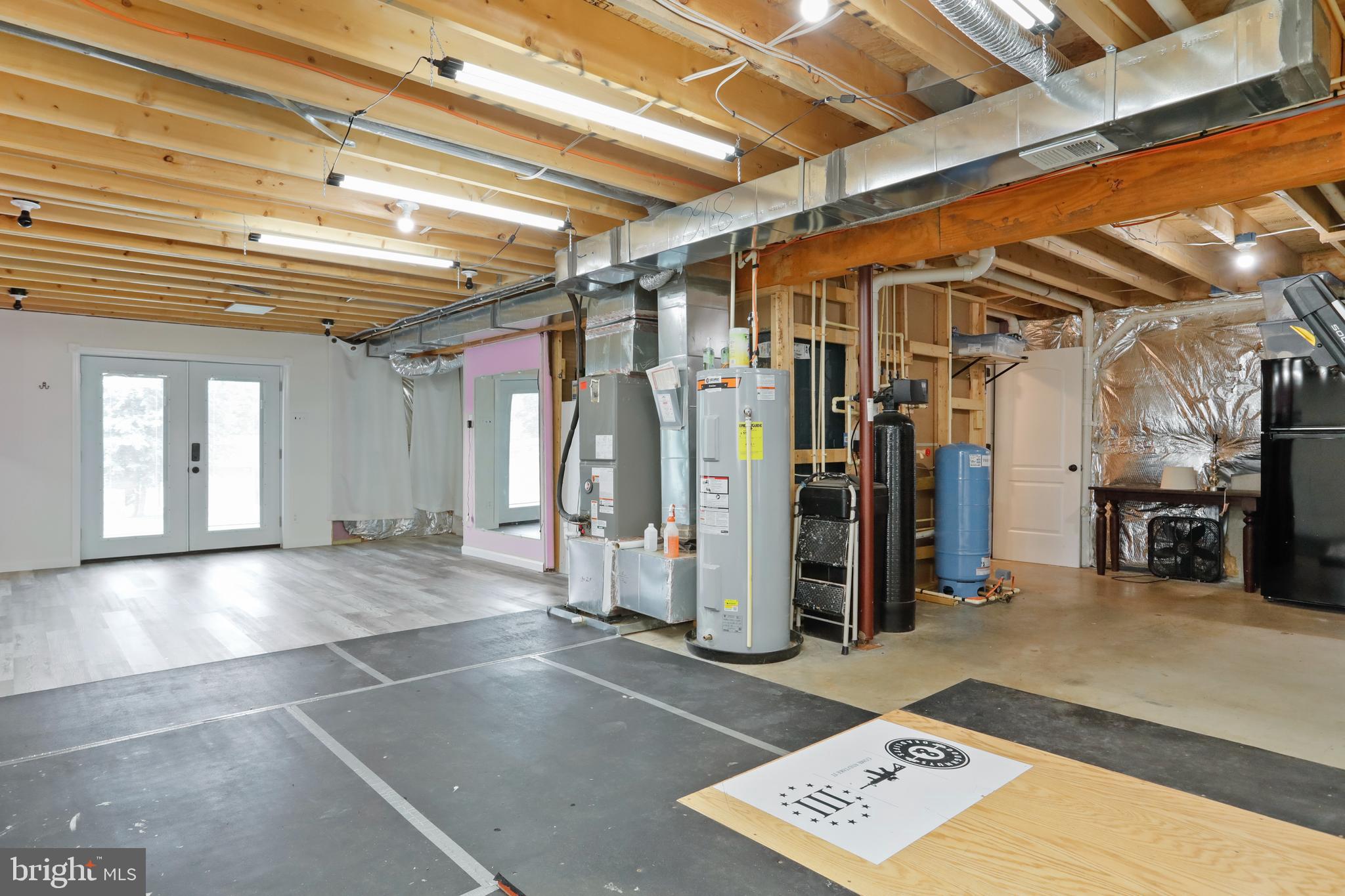 SHEPHERDSTOWN - Residential