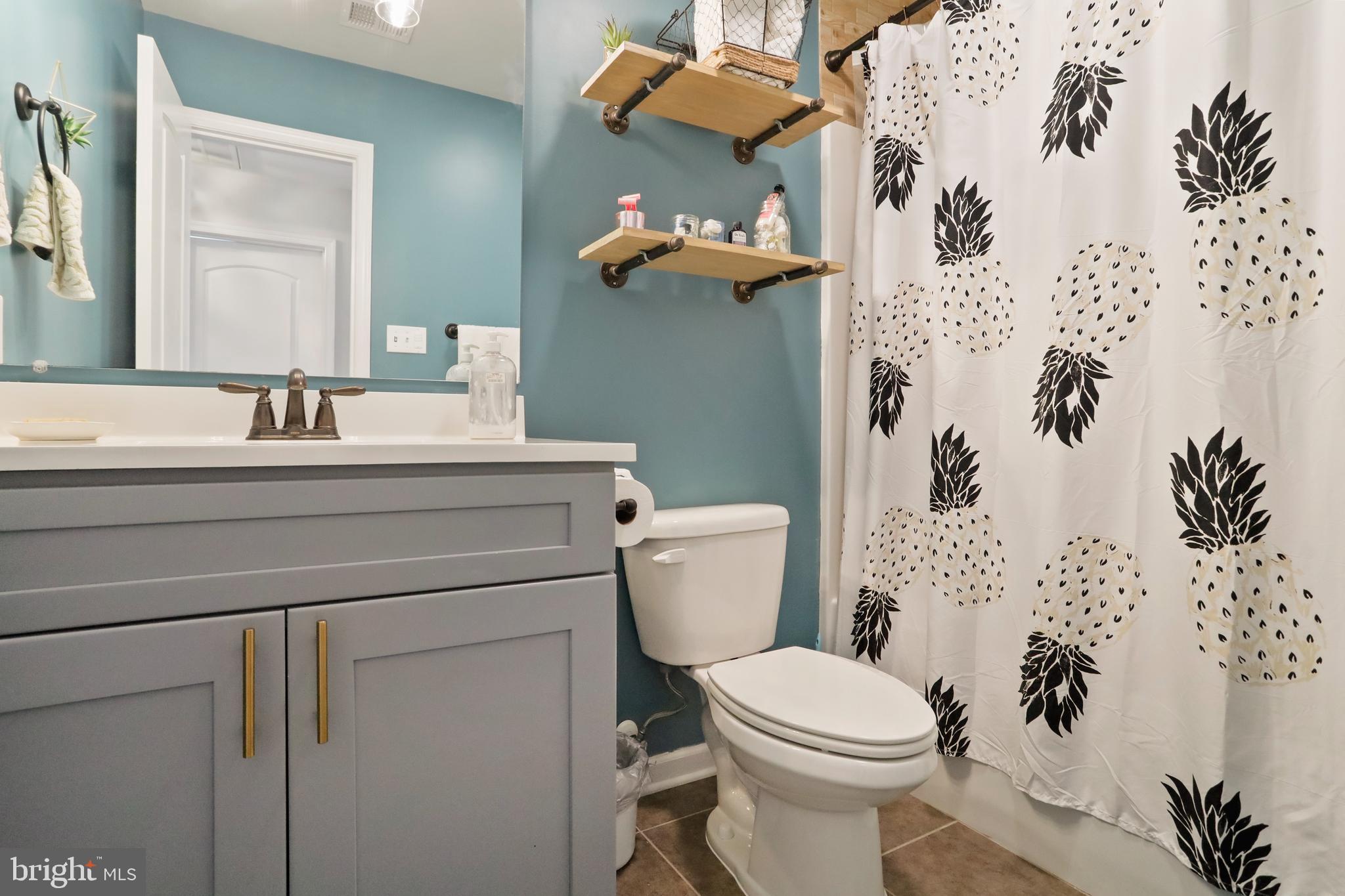 SHEPHERDSTOWN - Residential