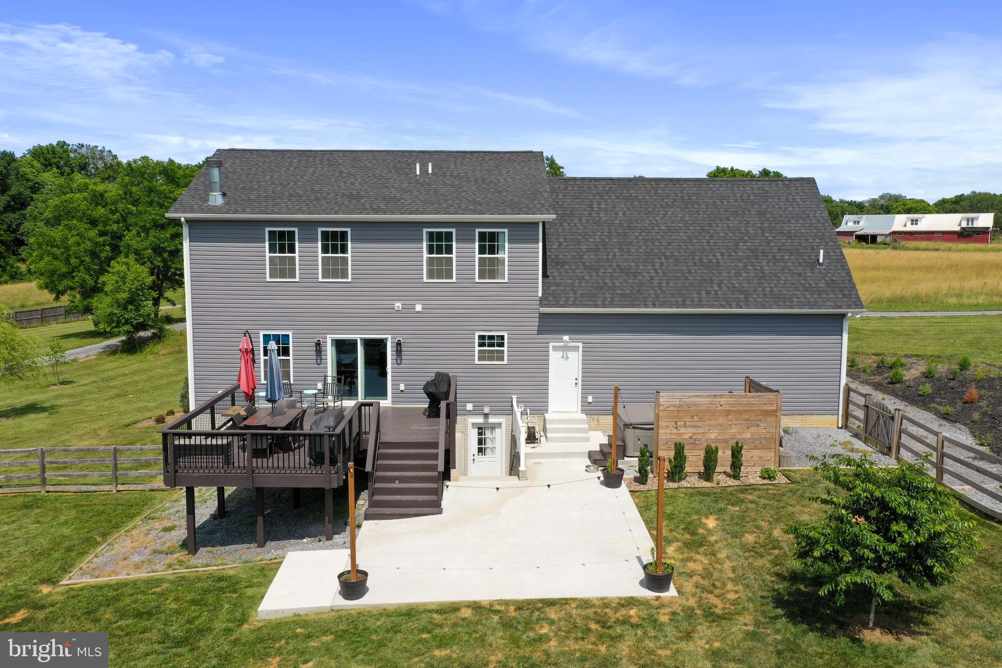 SHEPHERDSTOWN - Residential