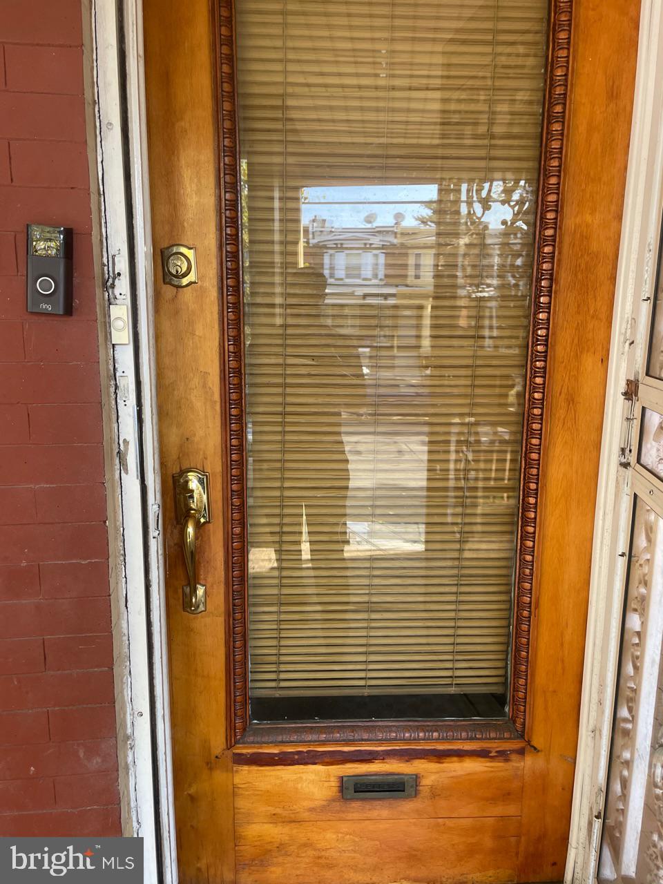 LOGAN - Residential Lease