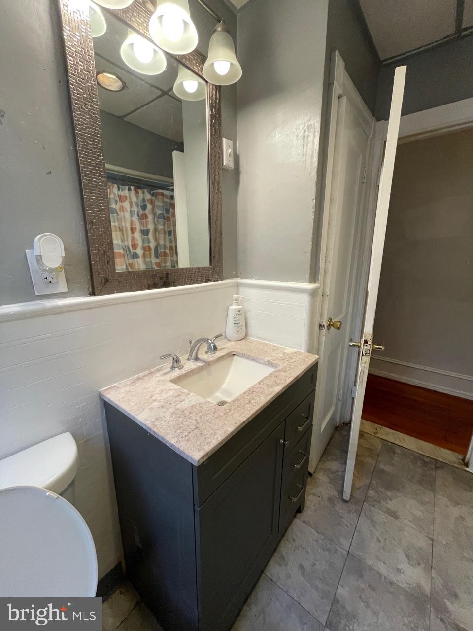 LOGAN - Residential Lease