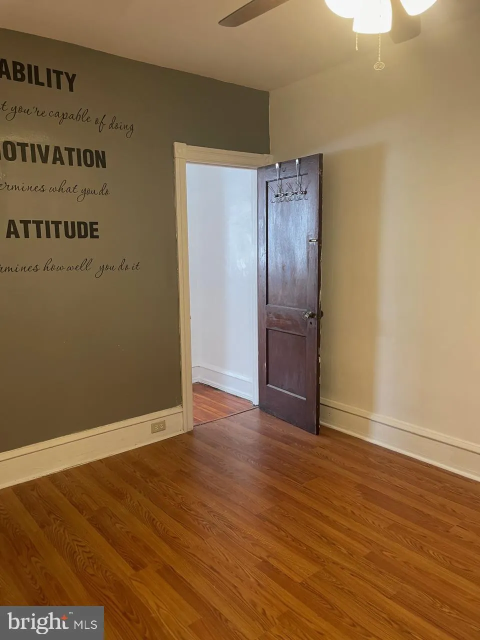 Philadelphia, Pennsylvania 19140, United States, 3 Bedrooms Bedrooms, ,2 BathroomsBathrooms,Residential,Active,218755