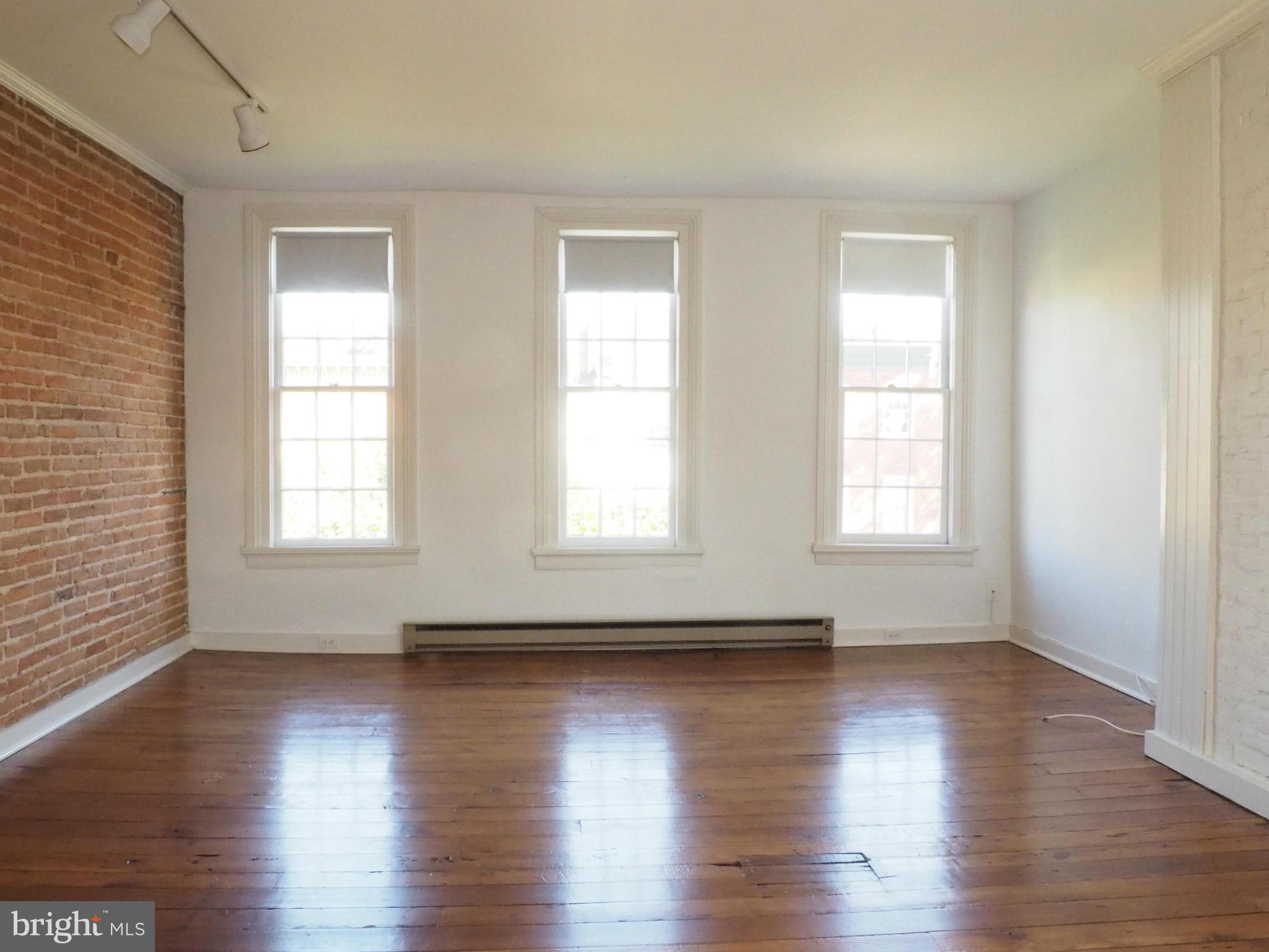 FEDERAL HILL HISTORIC DISTRICT - Residential Lease