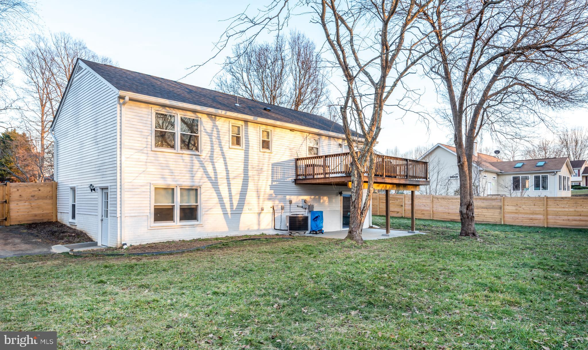 VISTA WOODS - Residential