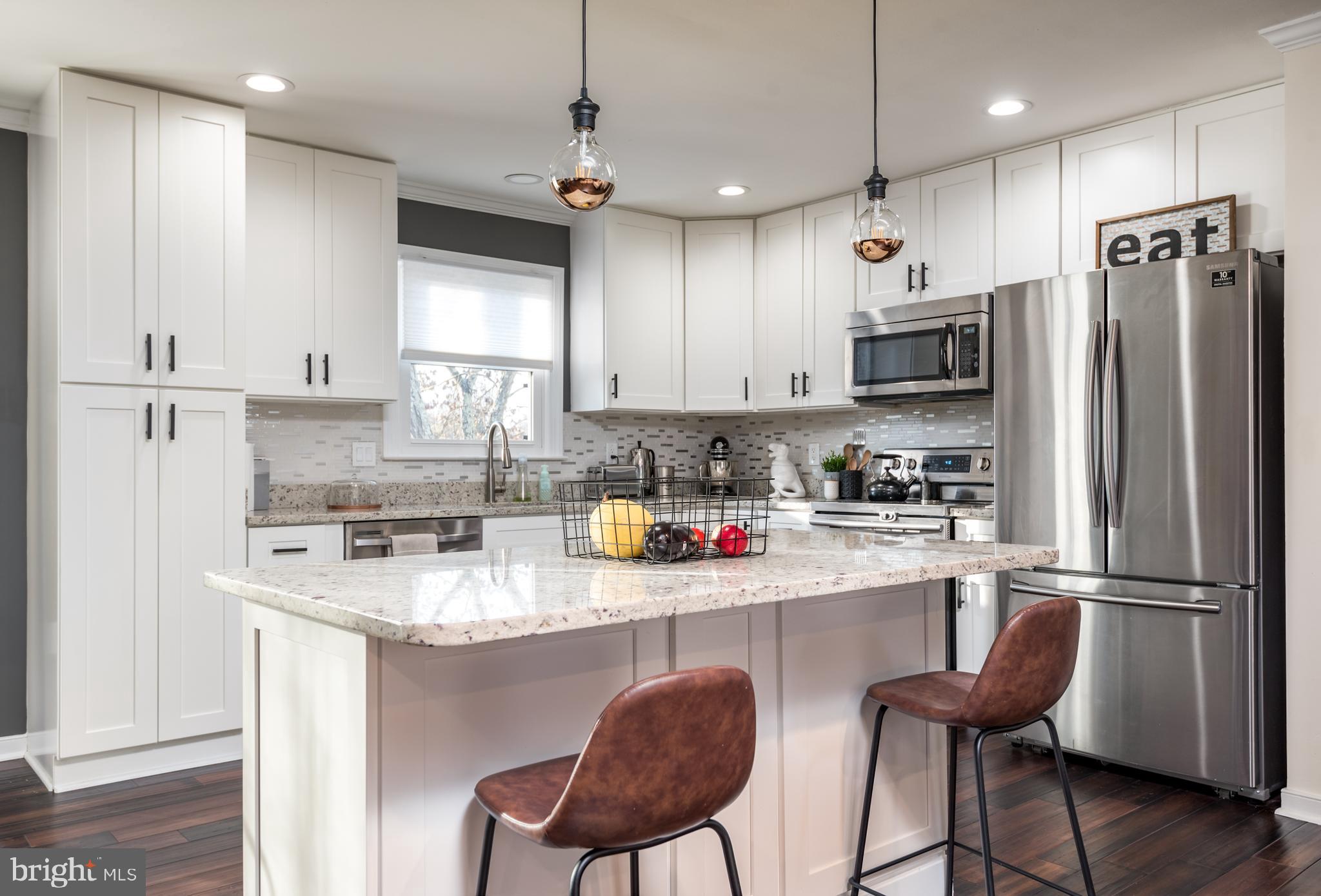 VISTA WOODS - Residential