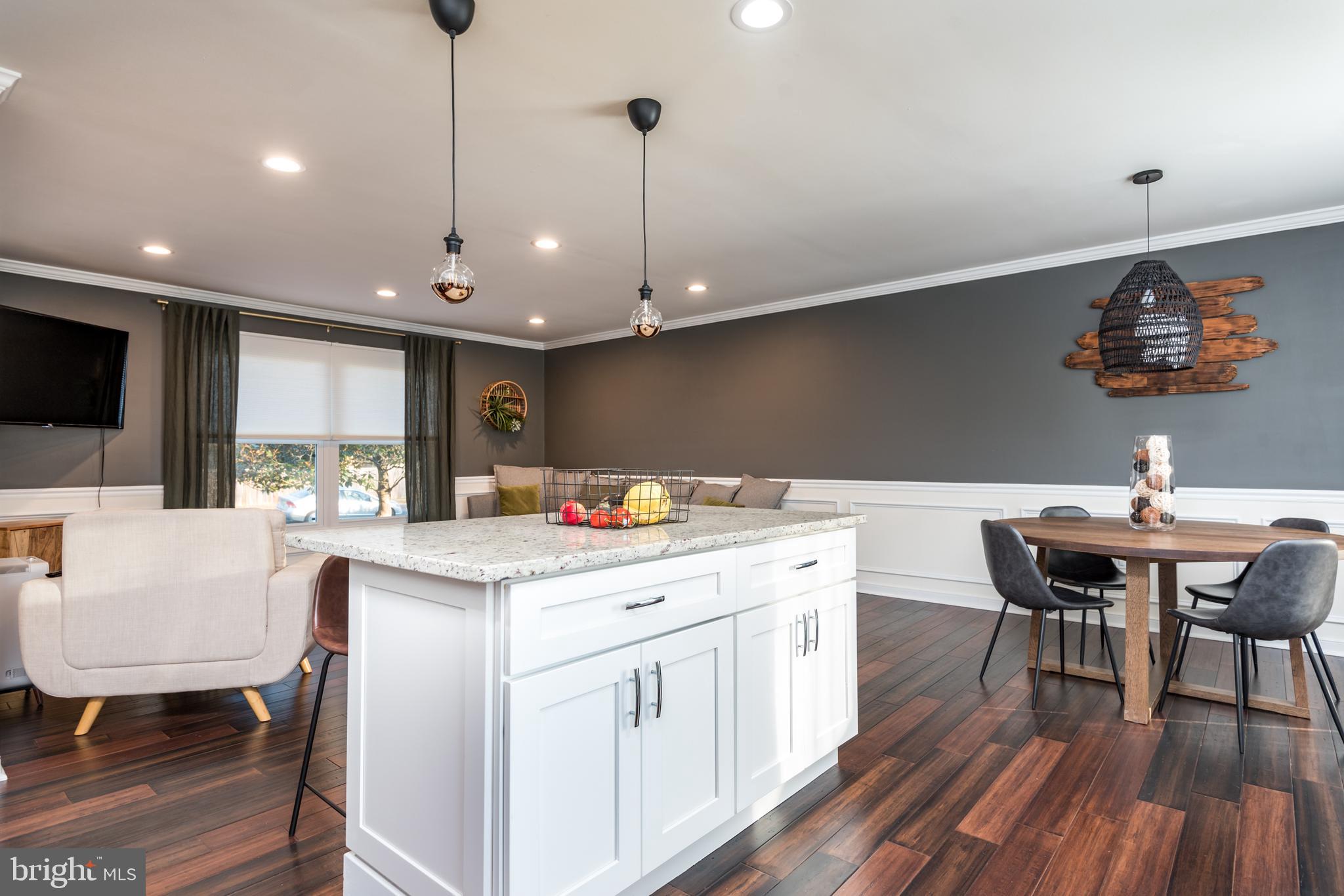 VISTA WOODS - Residential