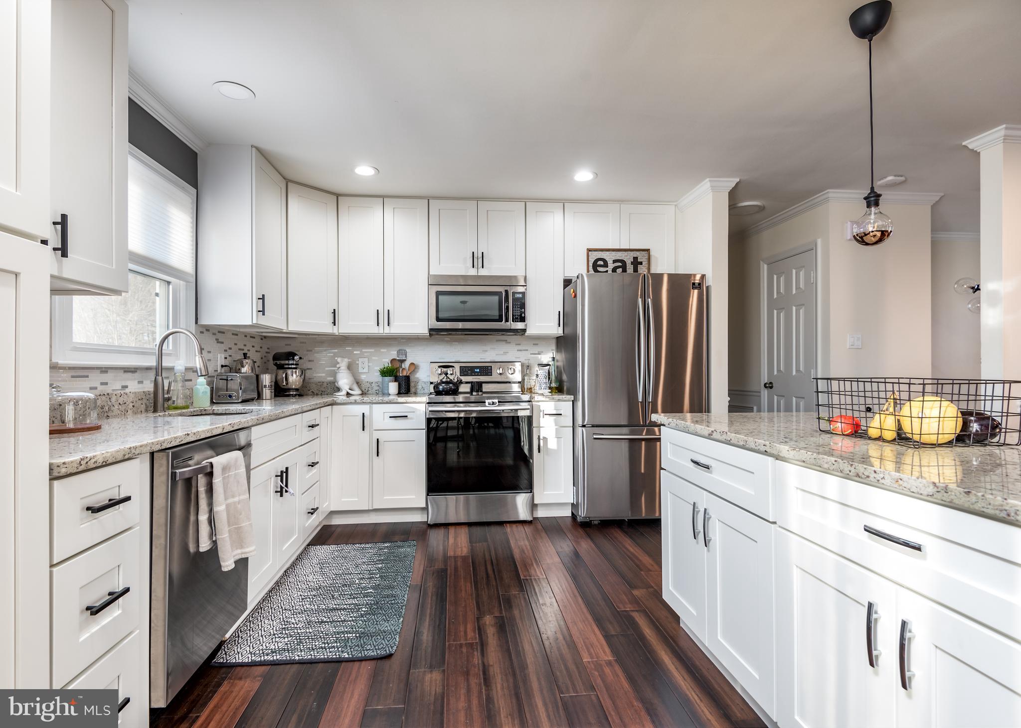 VISTA WOODS - Residential