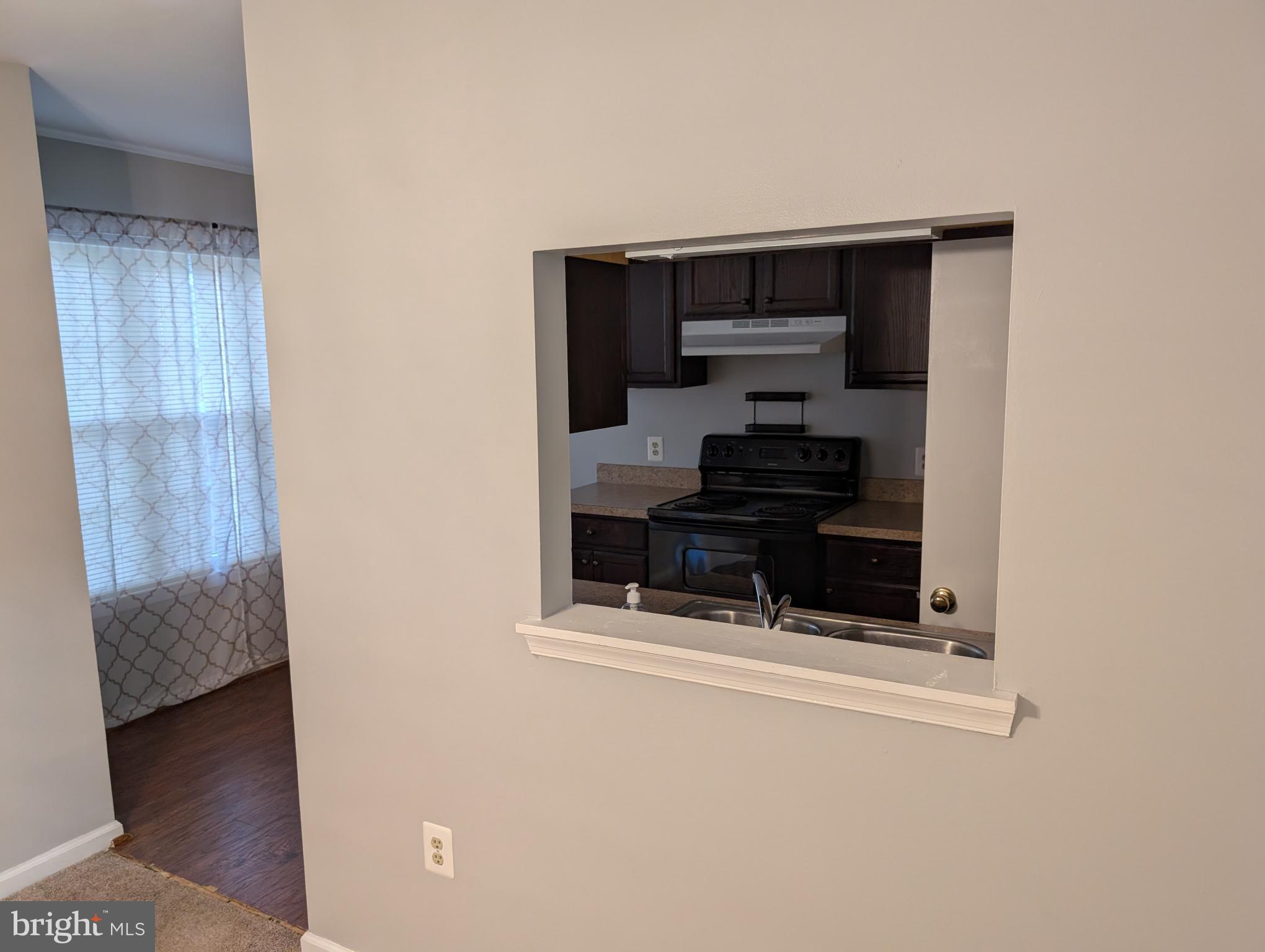 401 WINDSOR RIDGE COURT