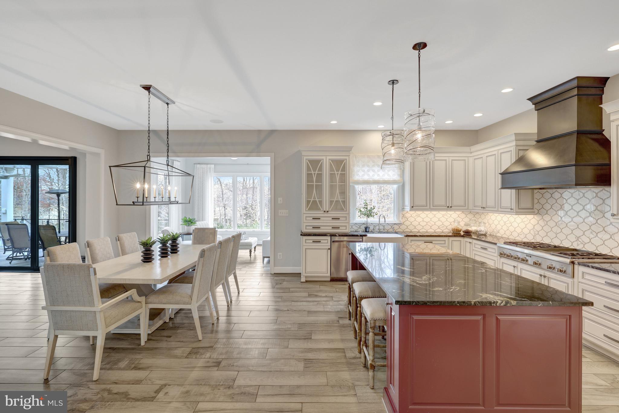 SENECA GREEN - Residential