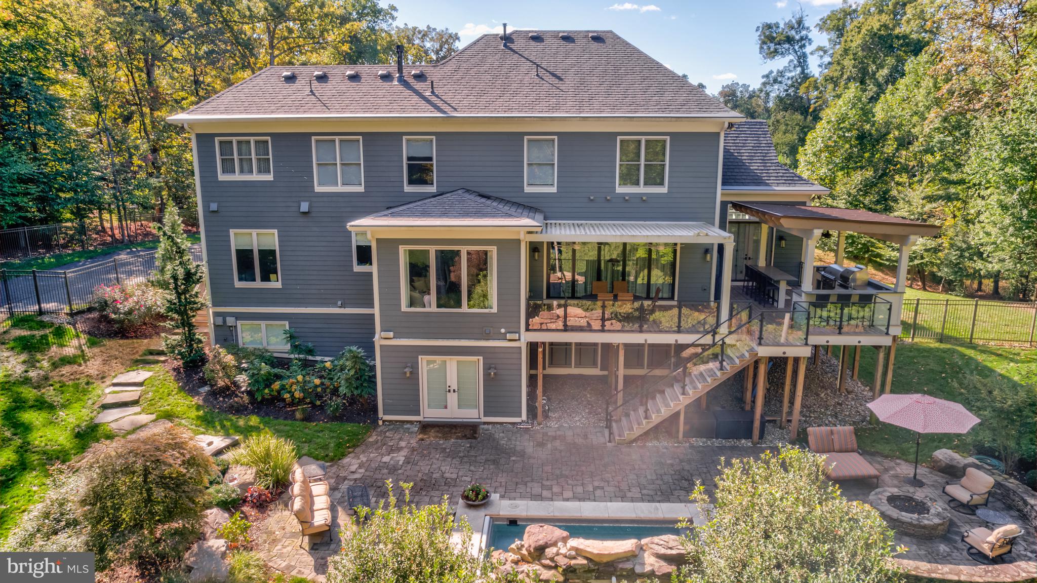 SENECA GREEN - Residential