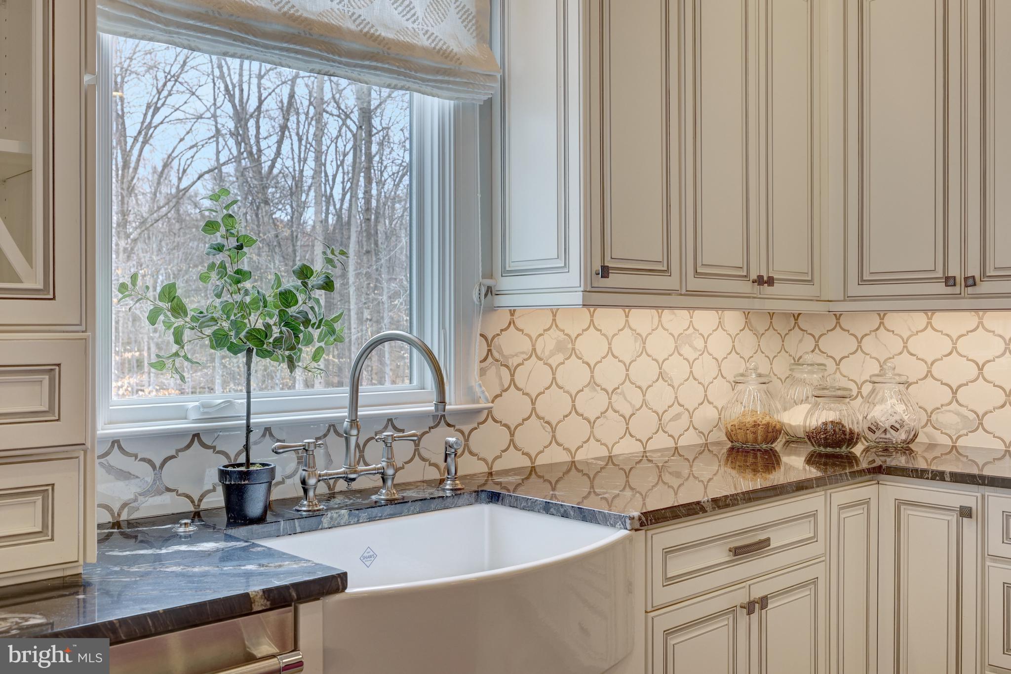 SENECA GREEN - Residential