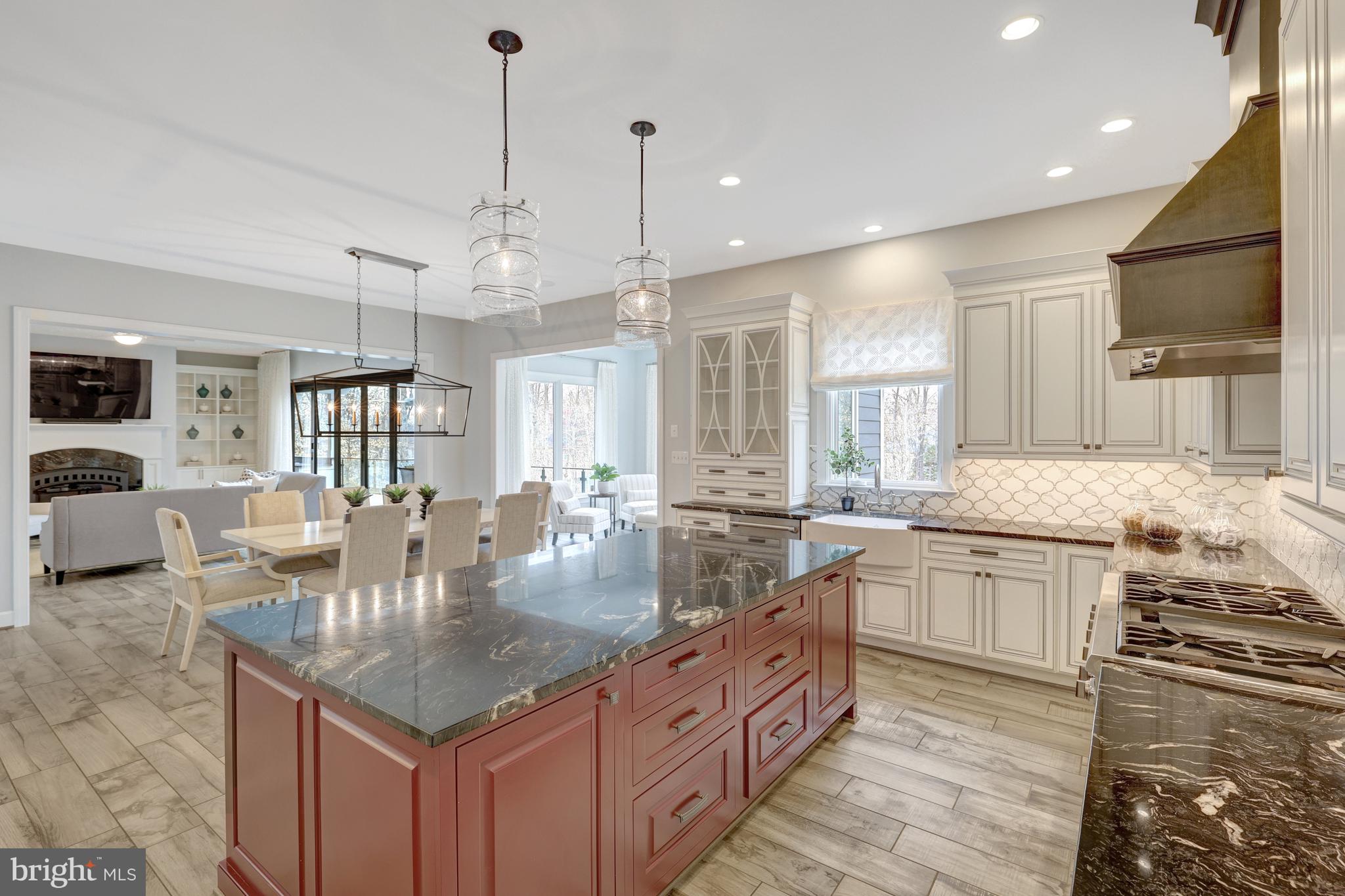 SENECA GREEN - Residential