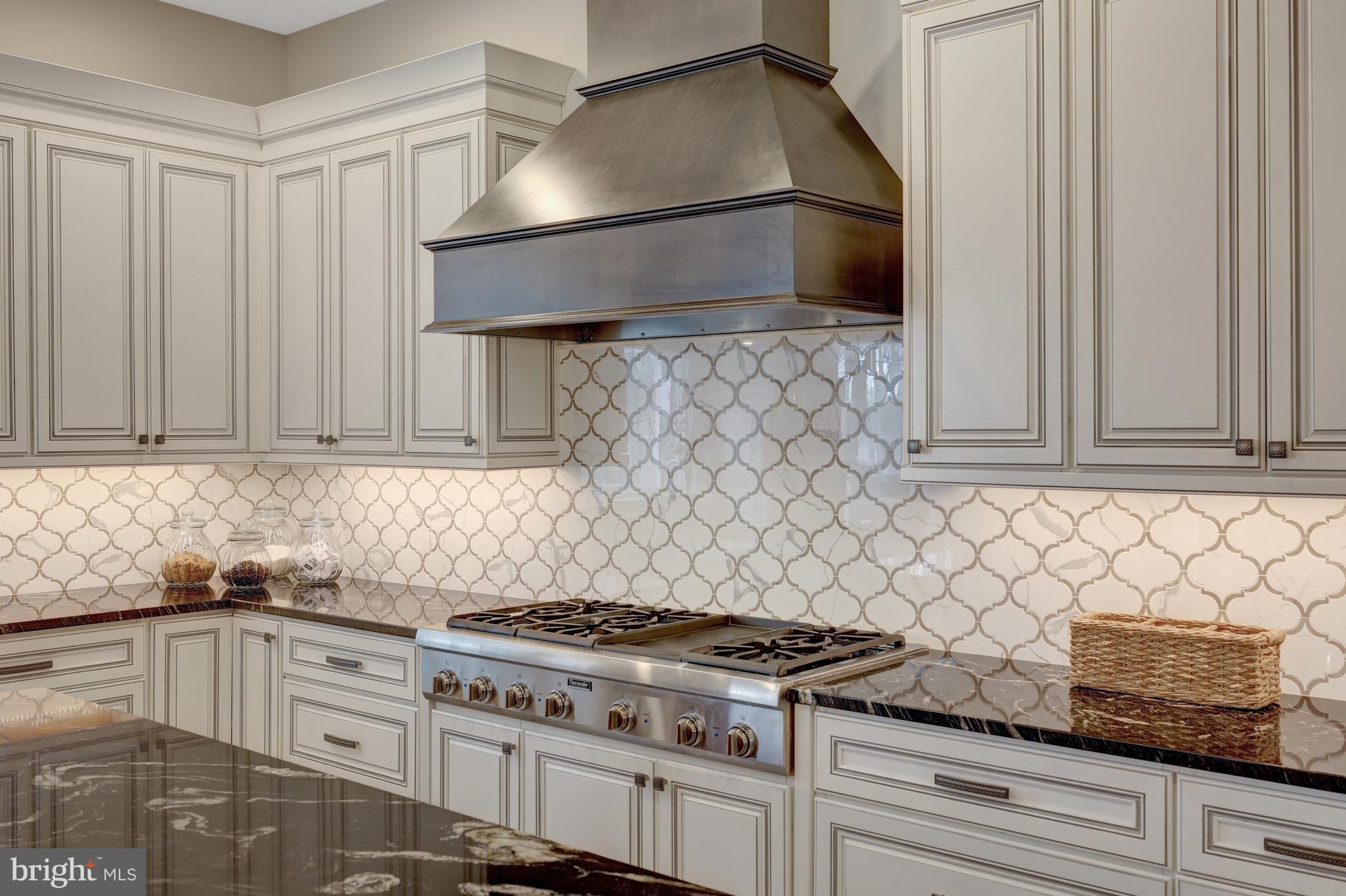 SENECA GREEN - Residential