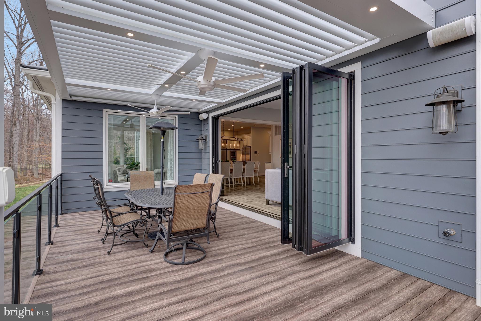 SENECA GREEN - Residential