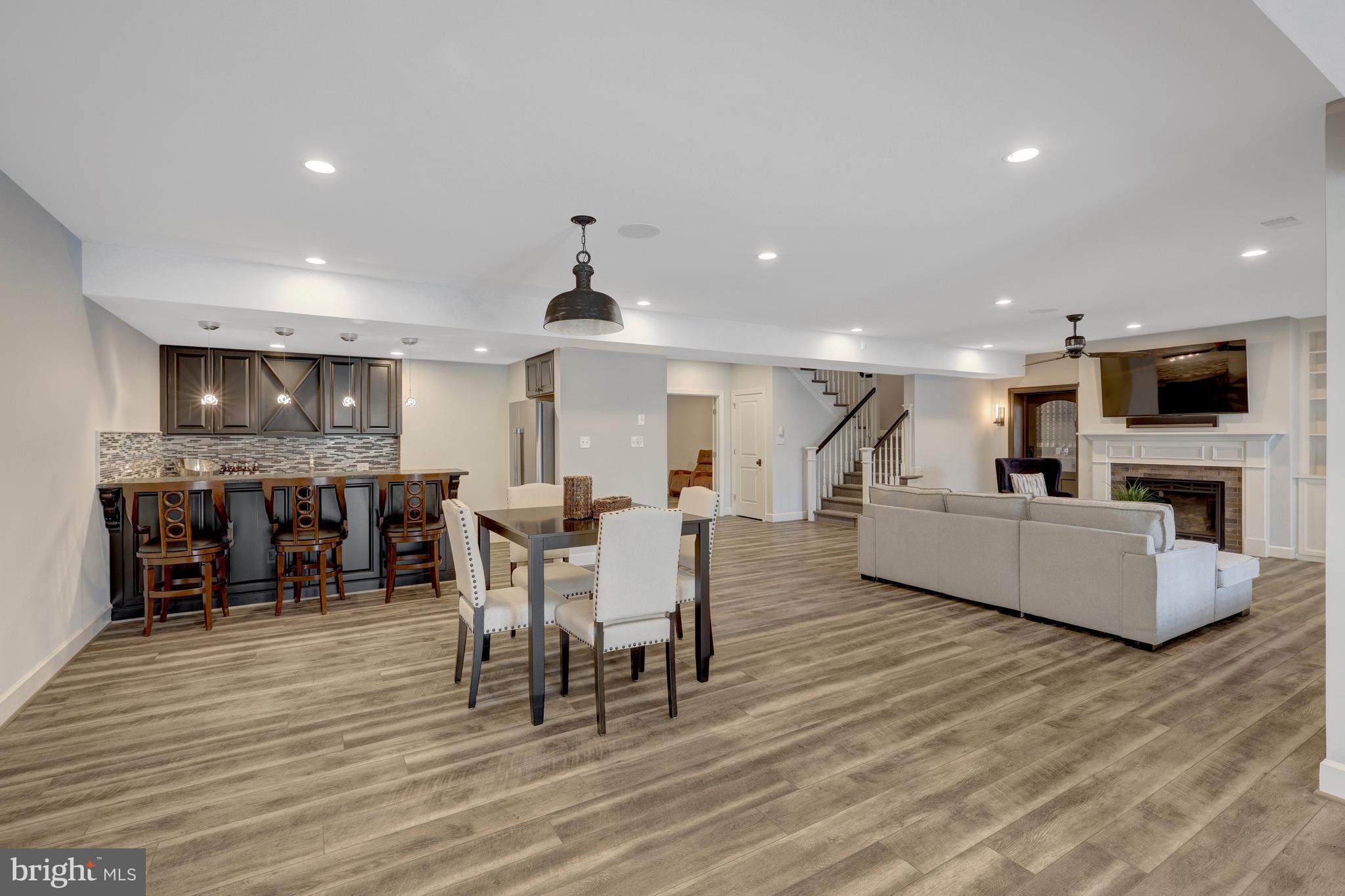 SENECA GREEN - Residential