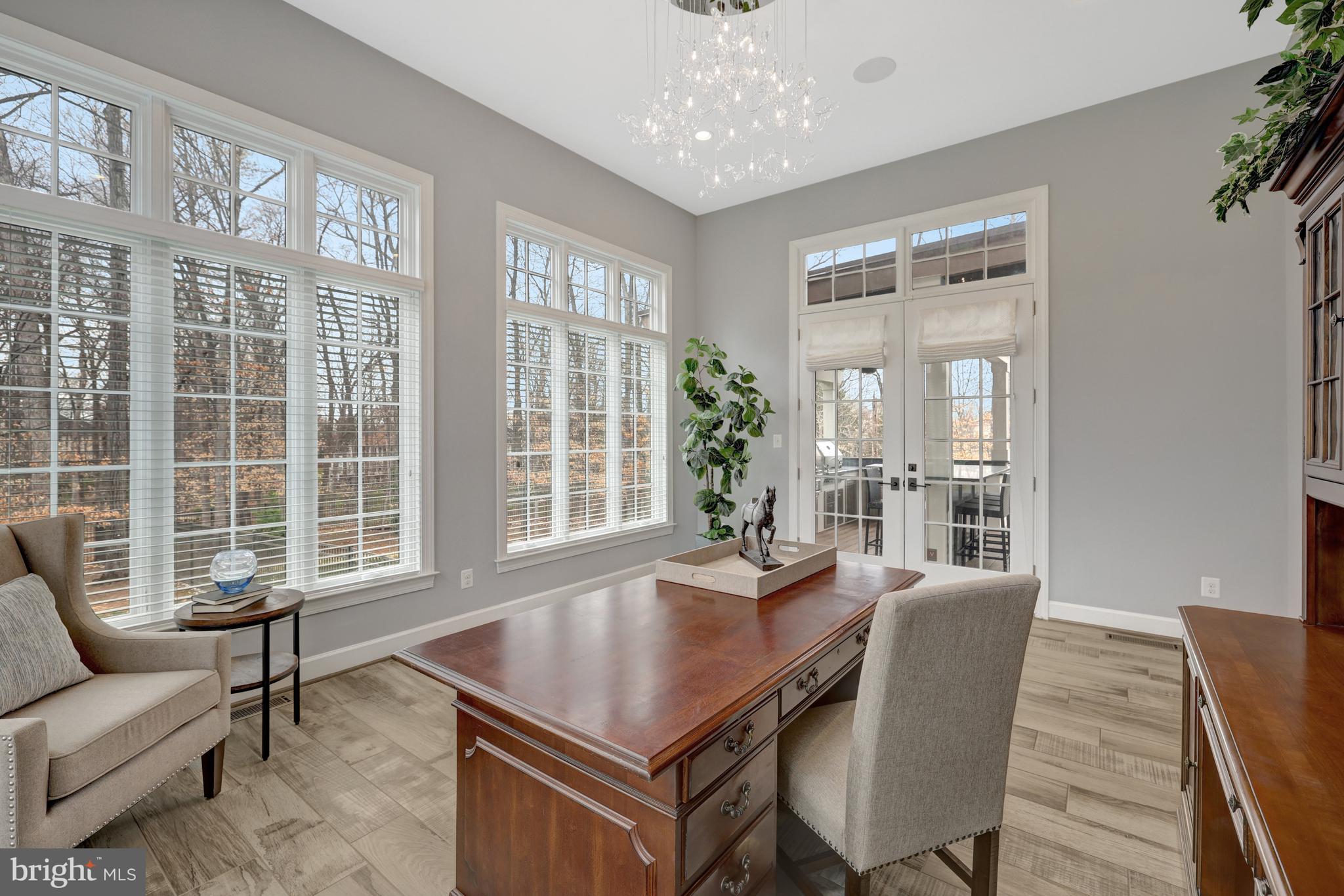 SENECA GREEN - Residential