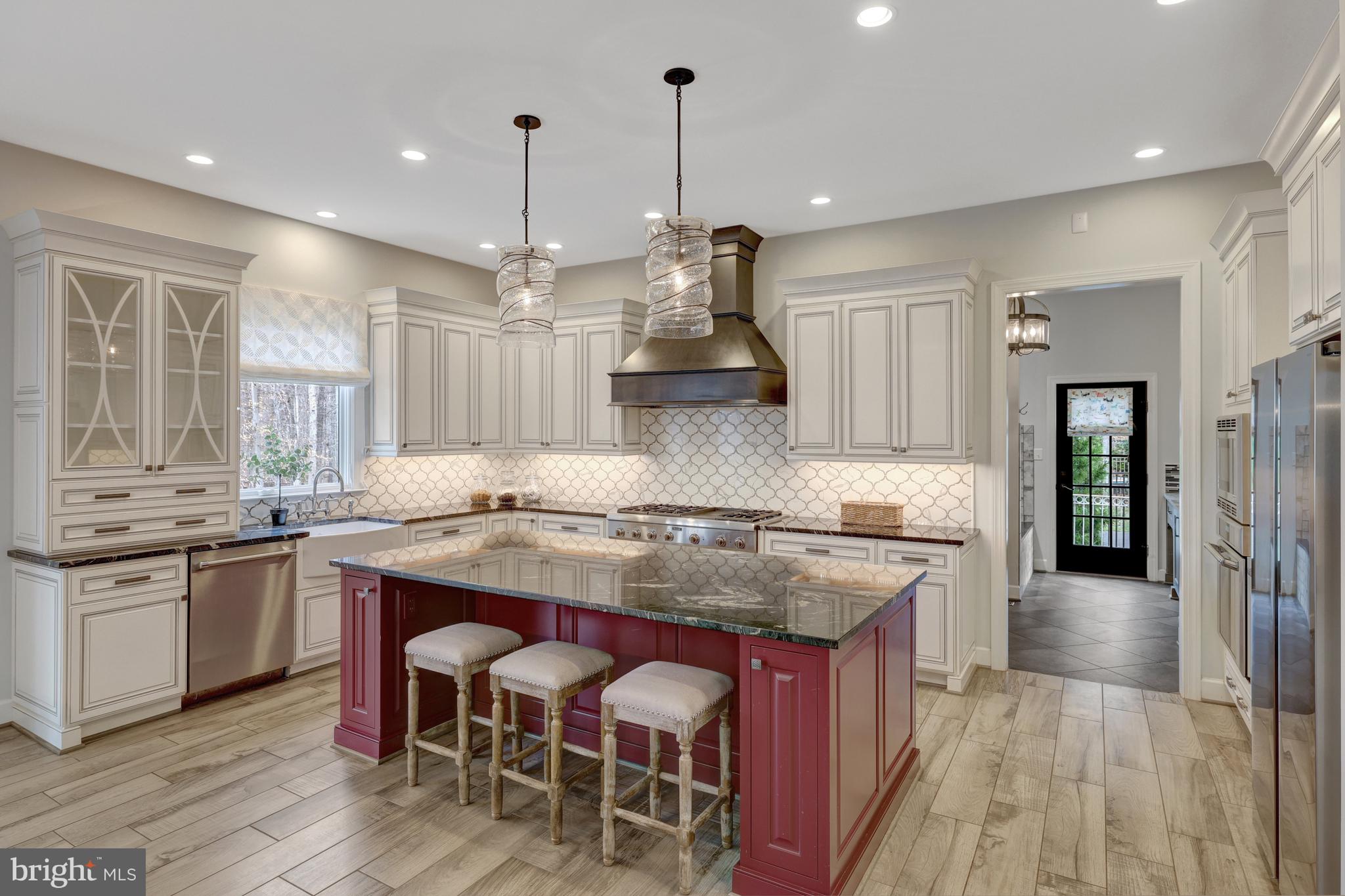 SENECA GREEN - Residential