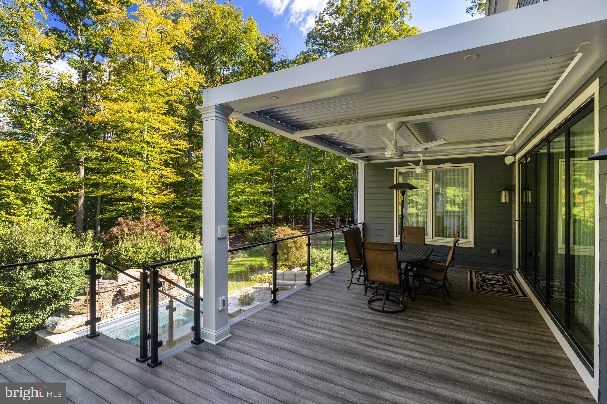 SENECA GREEN - Residential