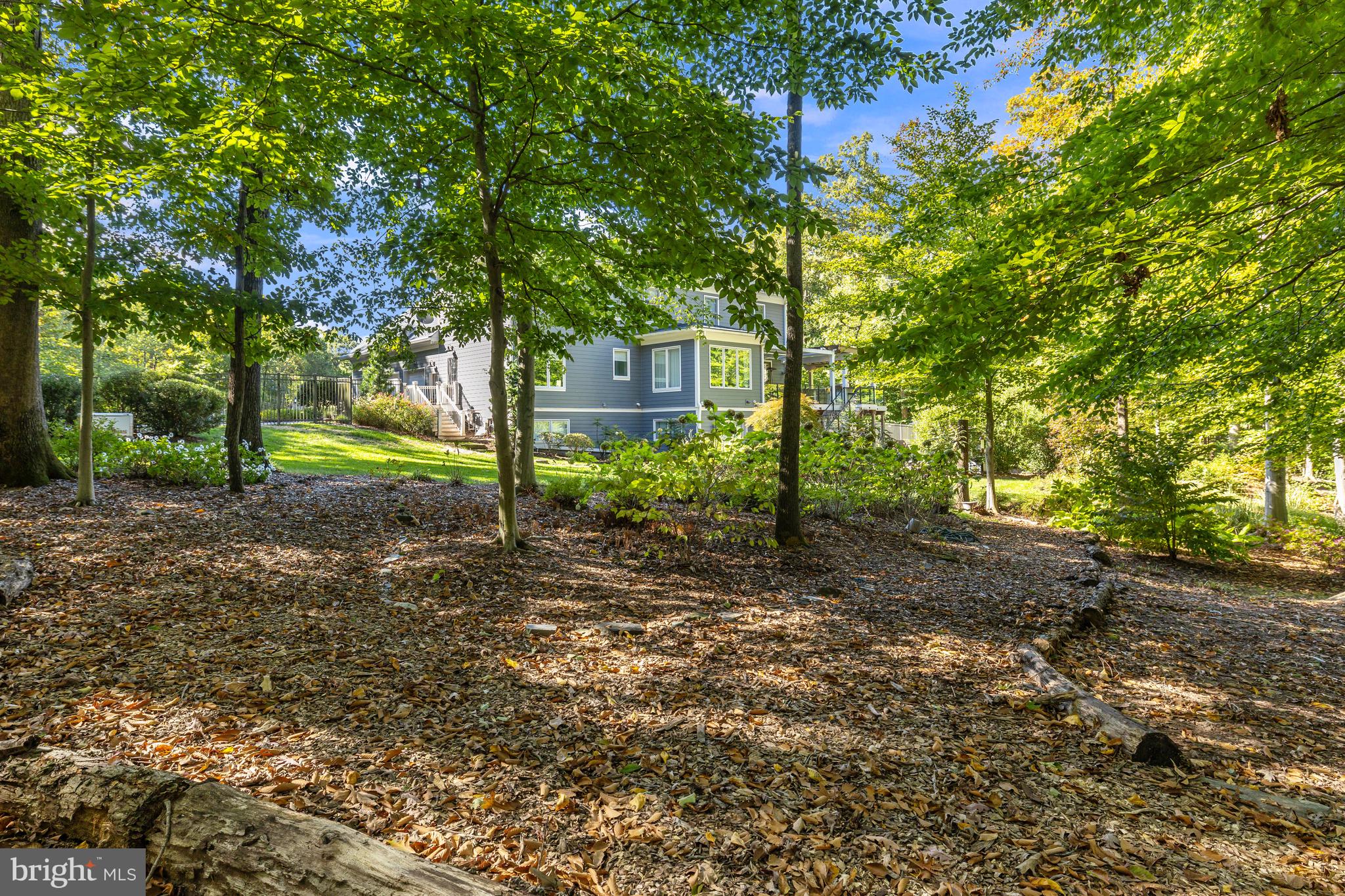 SENECA GREEN - Residential