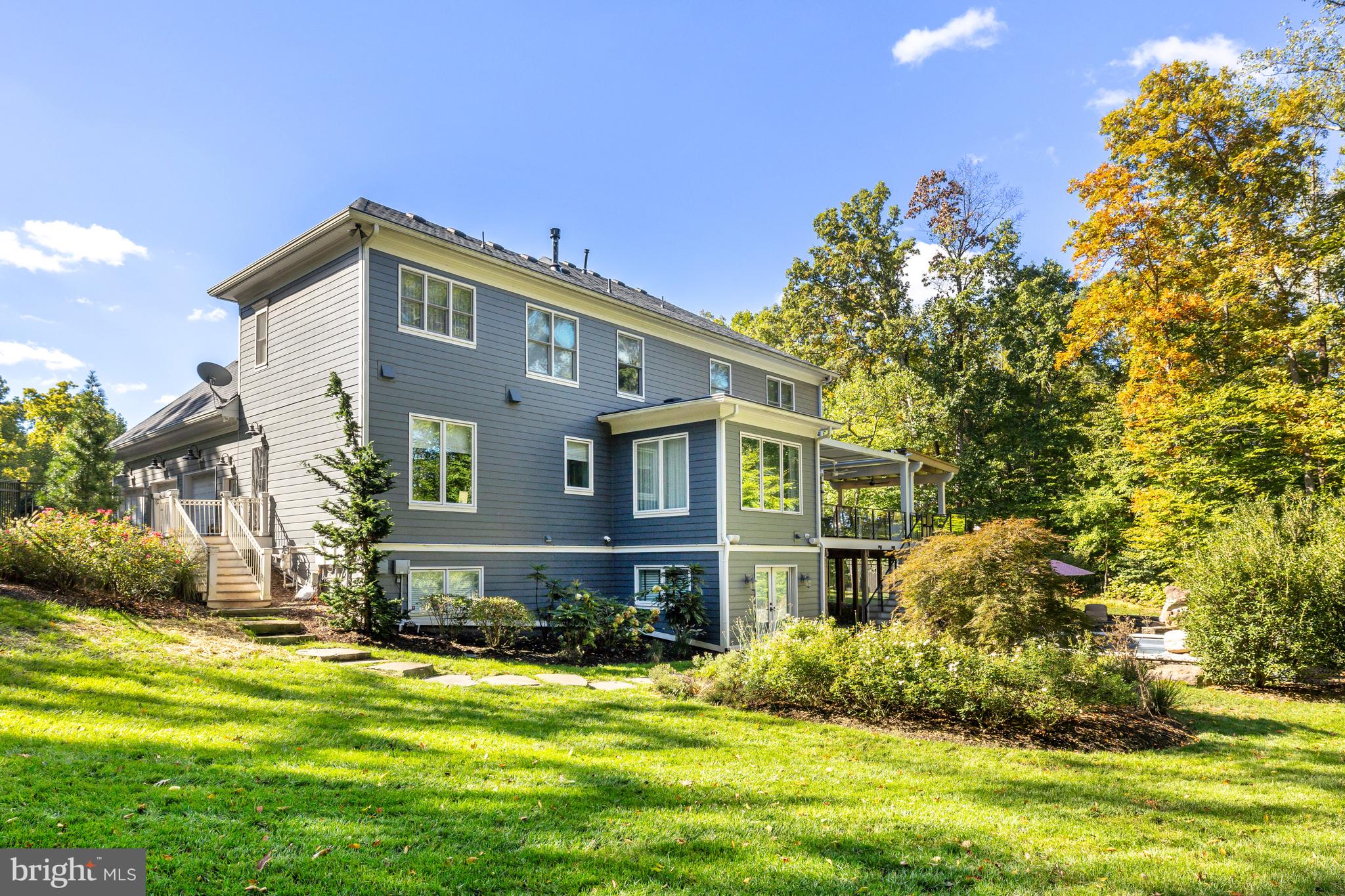 SENECA GREEN - Residential