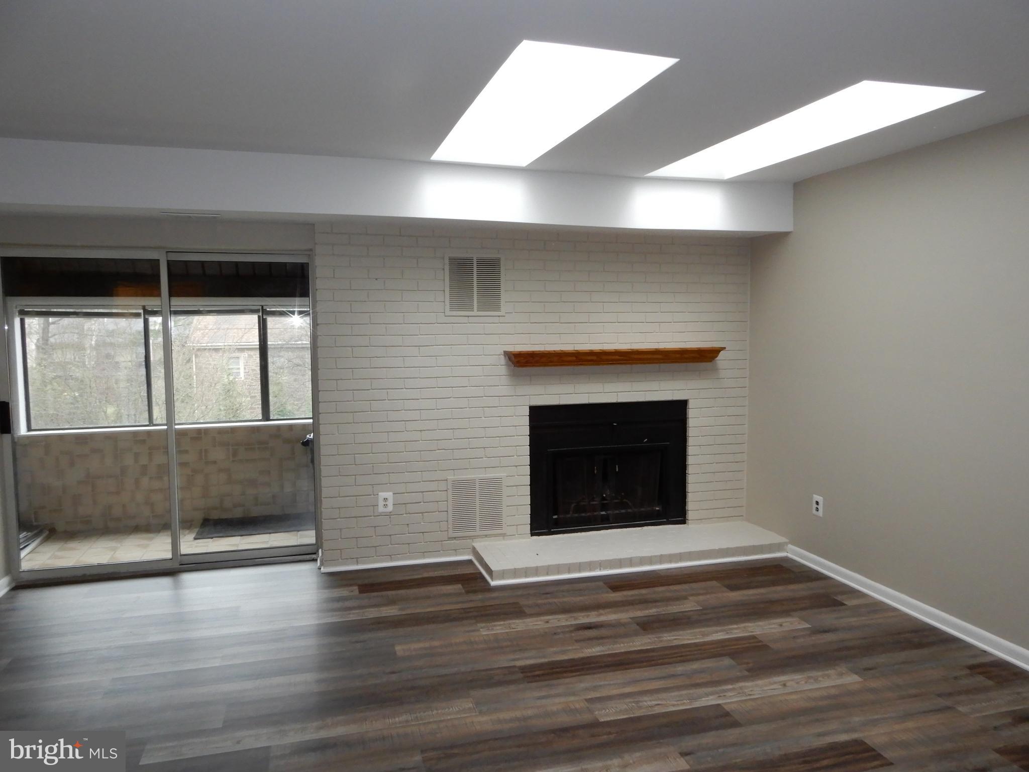 LIBERTY PL - Residential