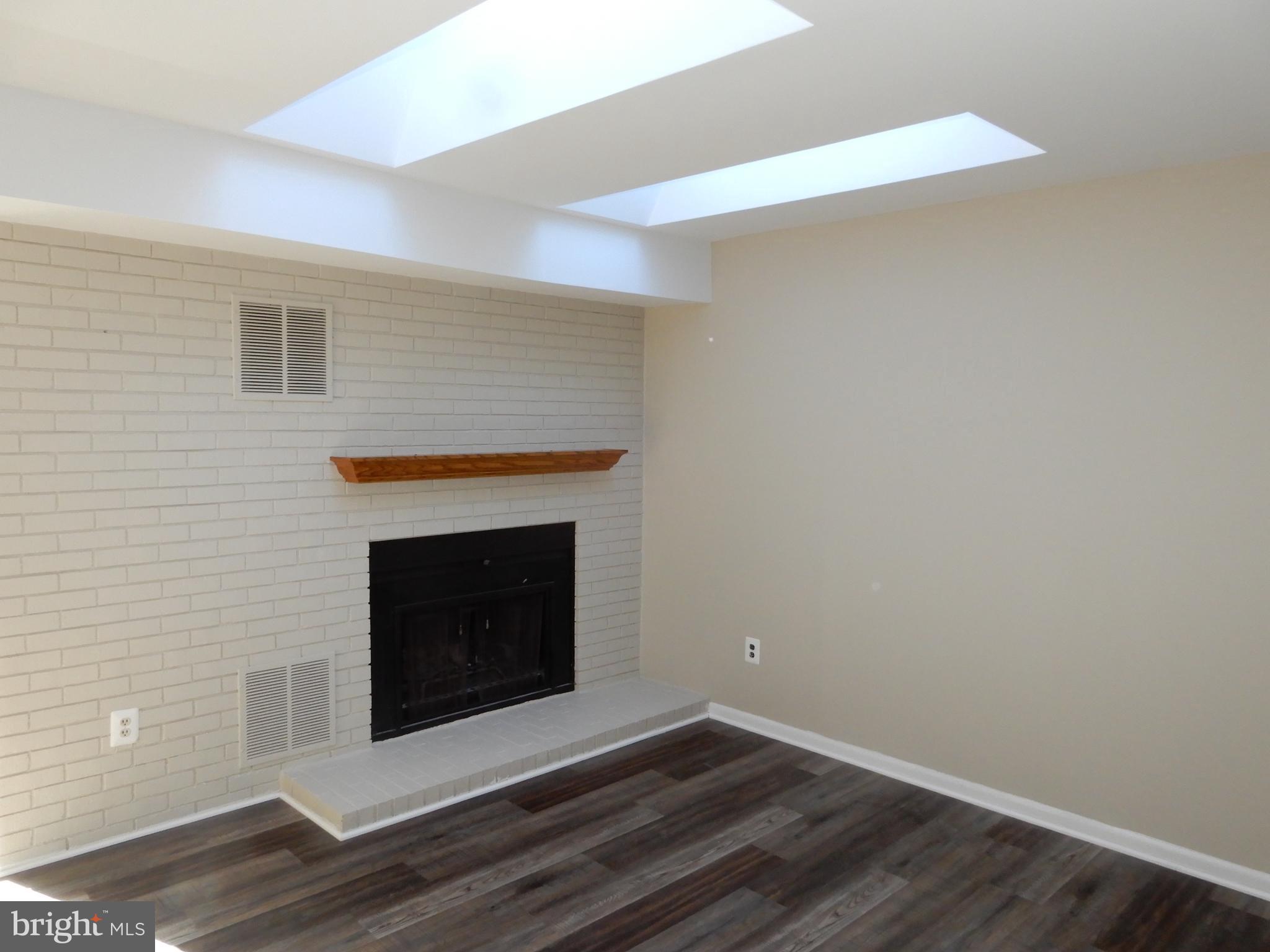 LIBERTY PL - Residential